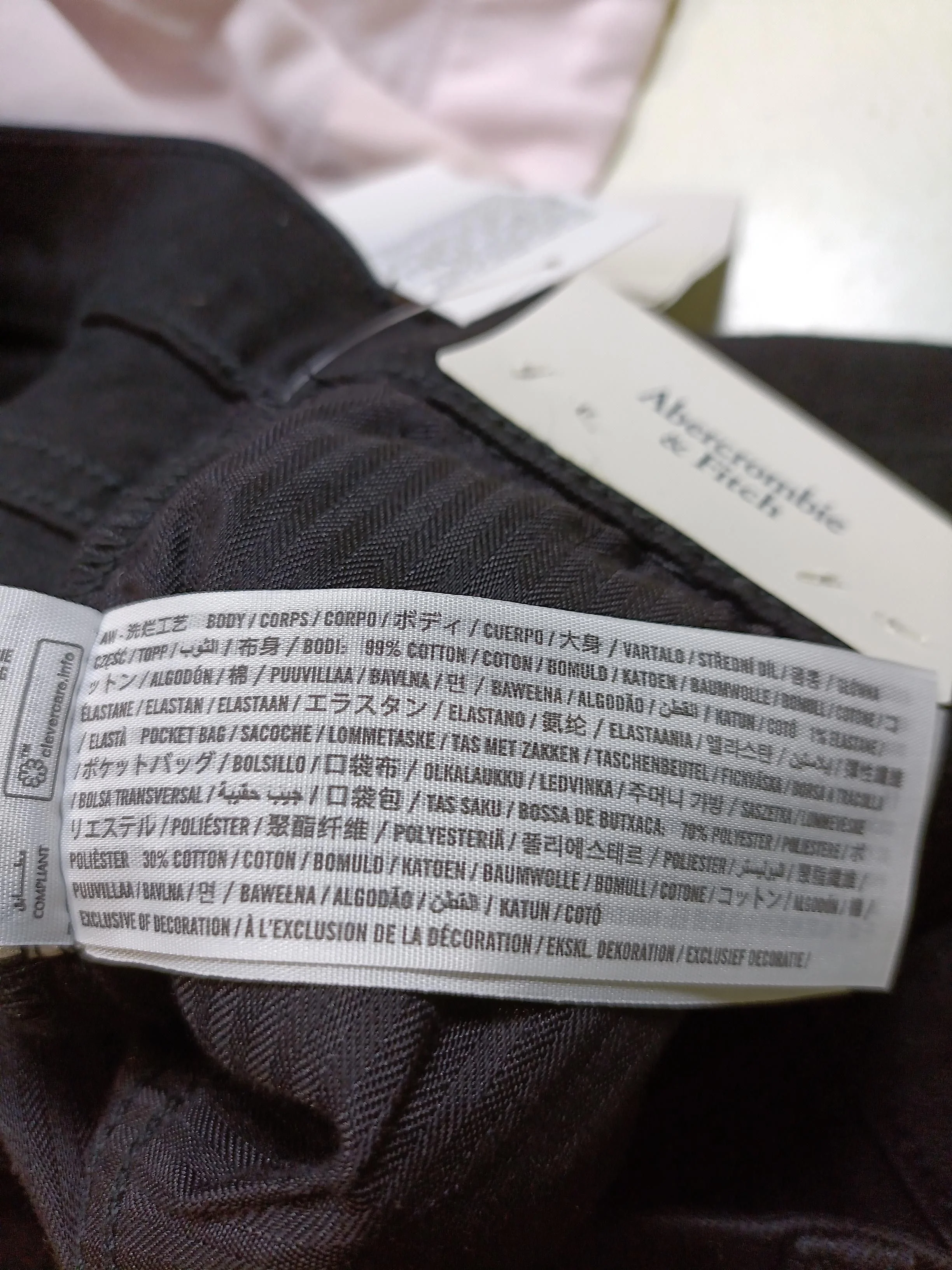 Abercrombie & Fitch Women's Jeans W 24 in Black Cotton with Elastane Flared - Image 7