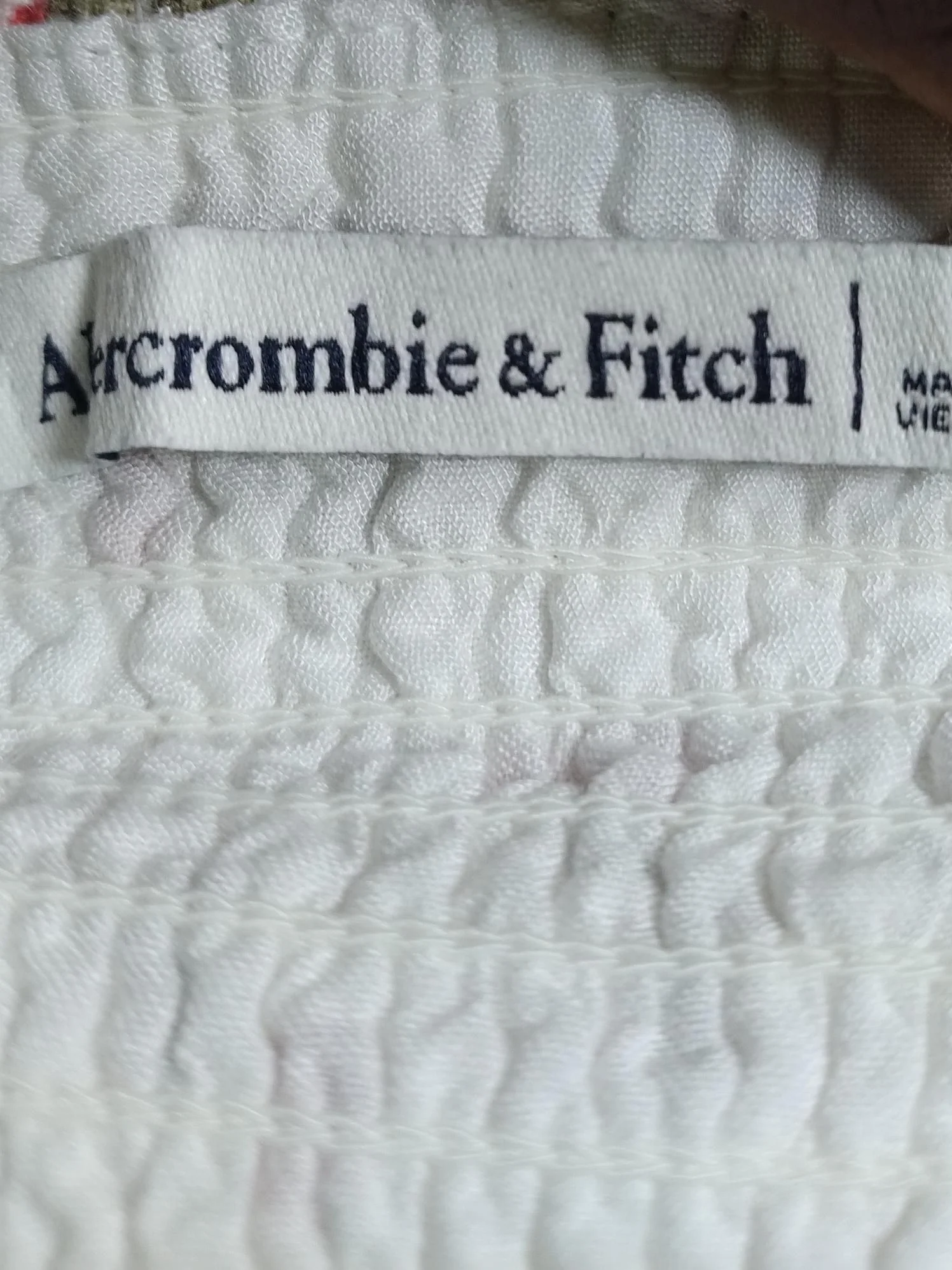 Abercrombie & Fitch Women's Top S White Polyester with Other Cropped - Image 6