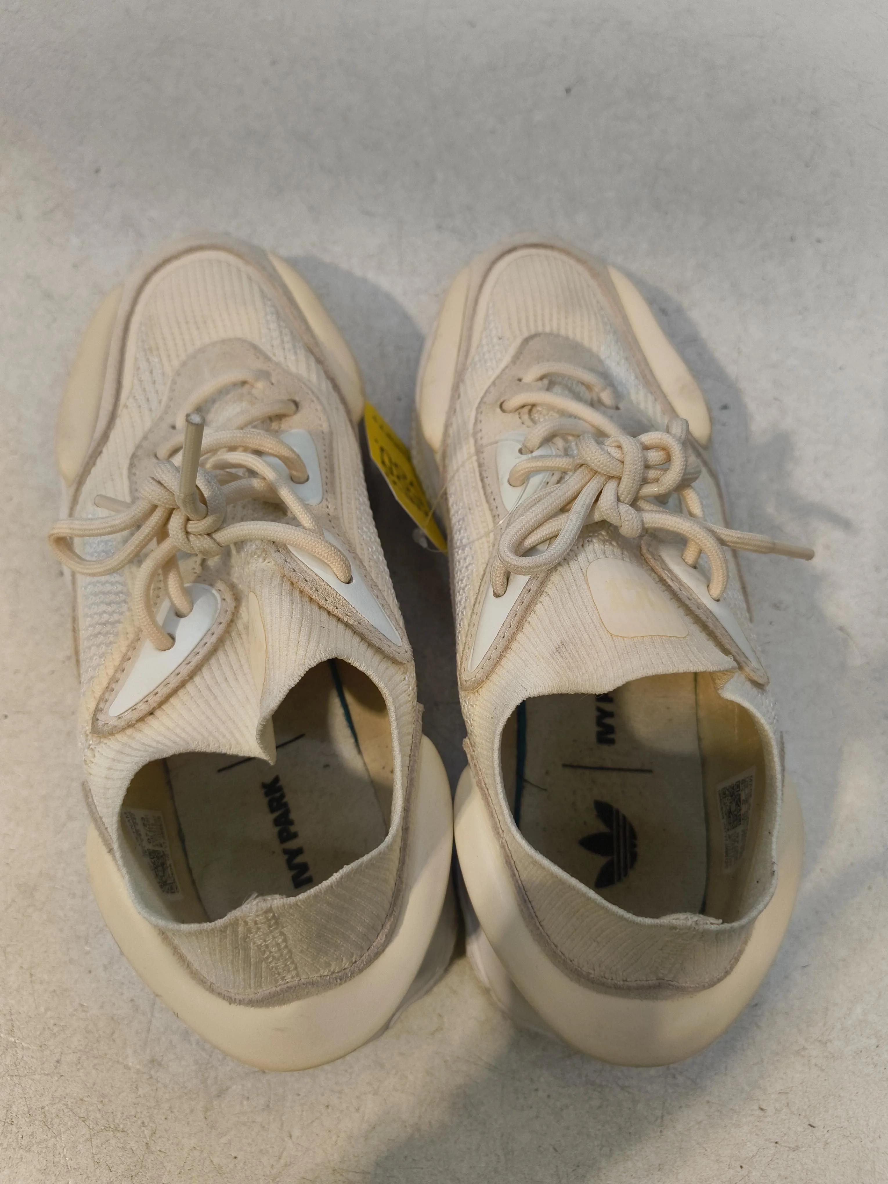 Adidas & Ivy Park OZWEEGO Women's Trainers H06171 UK6 in Cream - Image 6