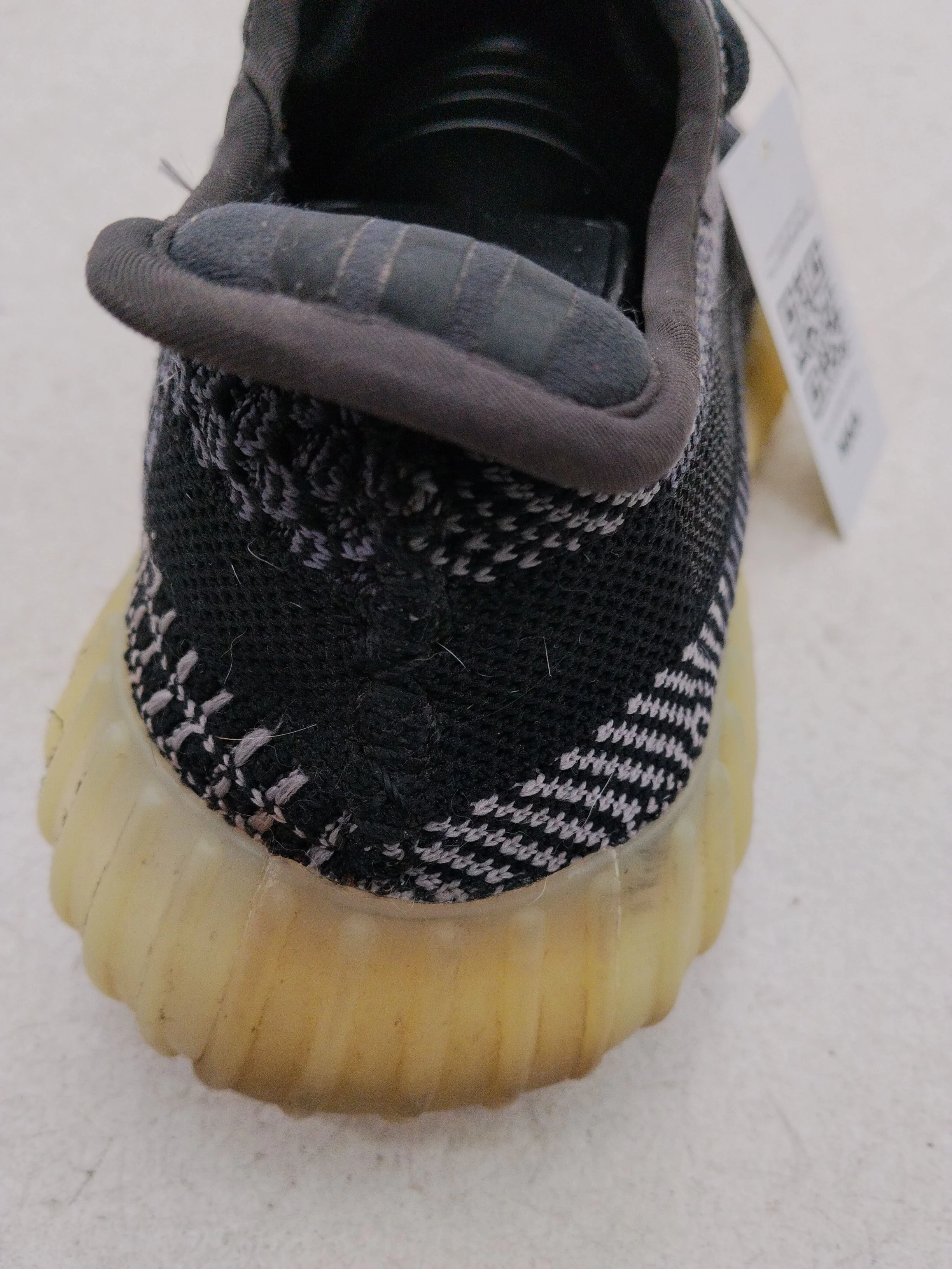 Adidas Yeezy Boost 350 V2 Women's Trainers FZ5090 UK6 EU39 US6.5 in Black - Image 8