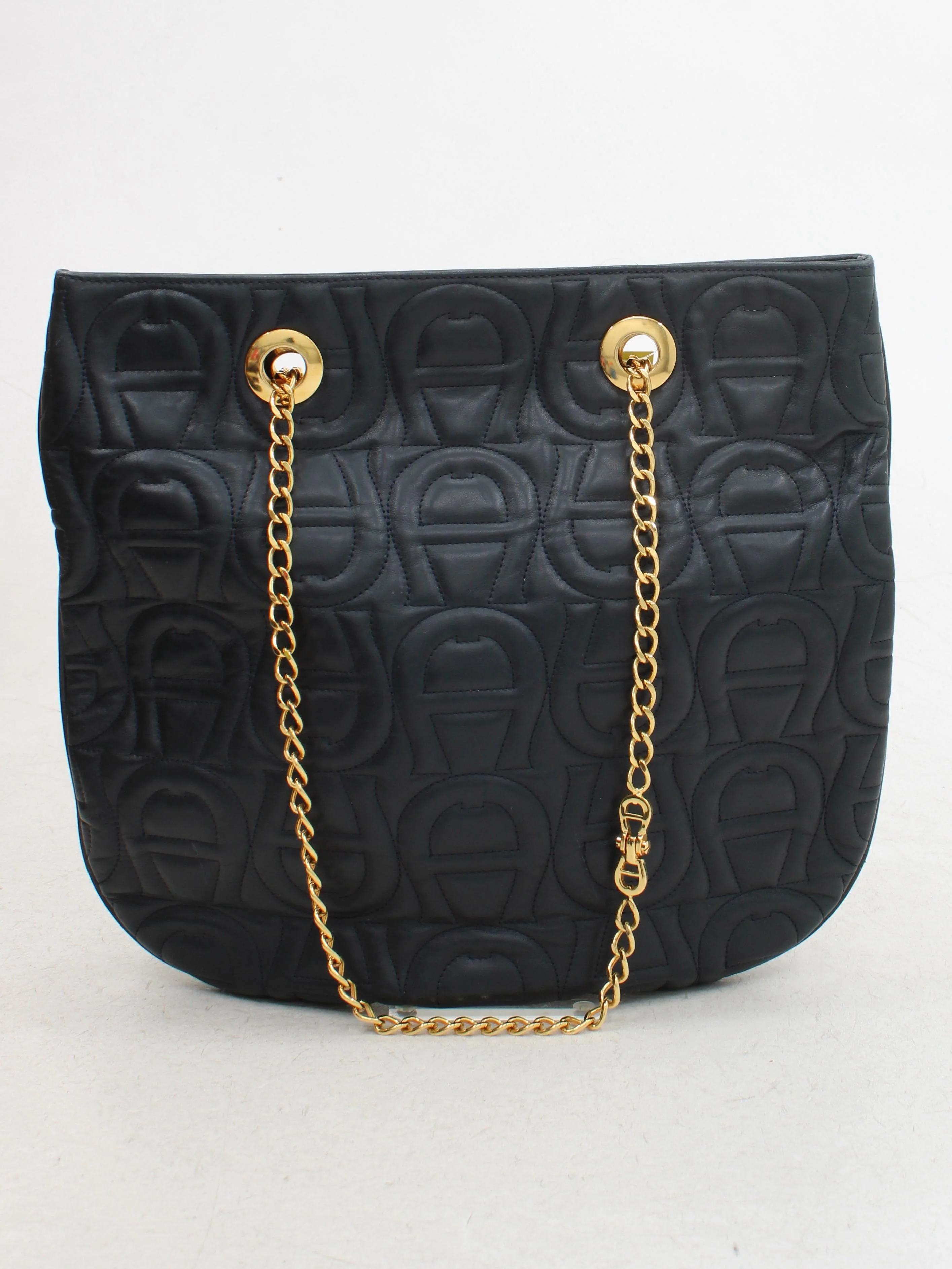 Aigner Women's Bag Black Graphic 100% Leather Shoulder Bag - Image 2