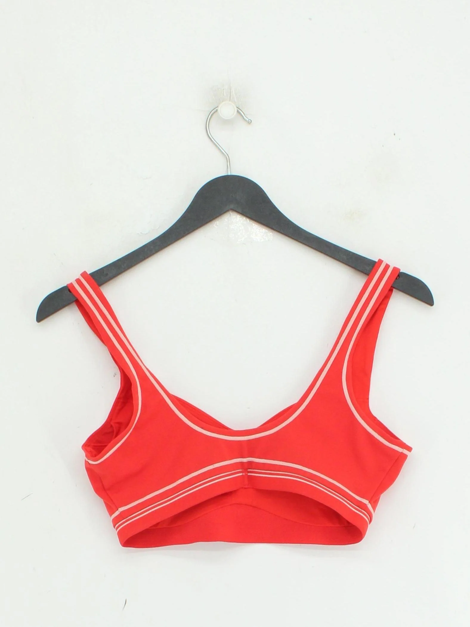 Alo Yoga Women's Top S Red 100% Other Sleeveless V-Neck Cropped - Image 2