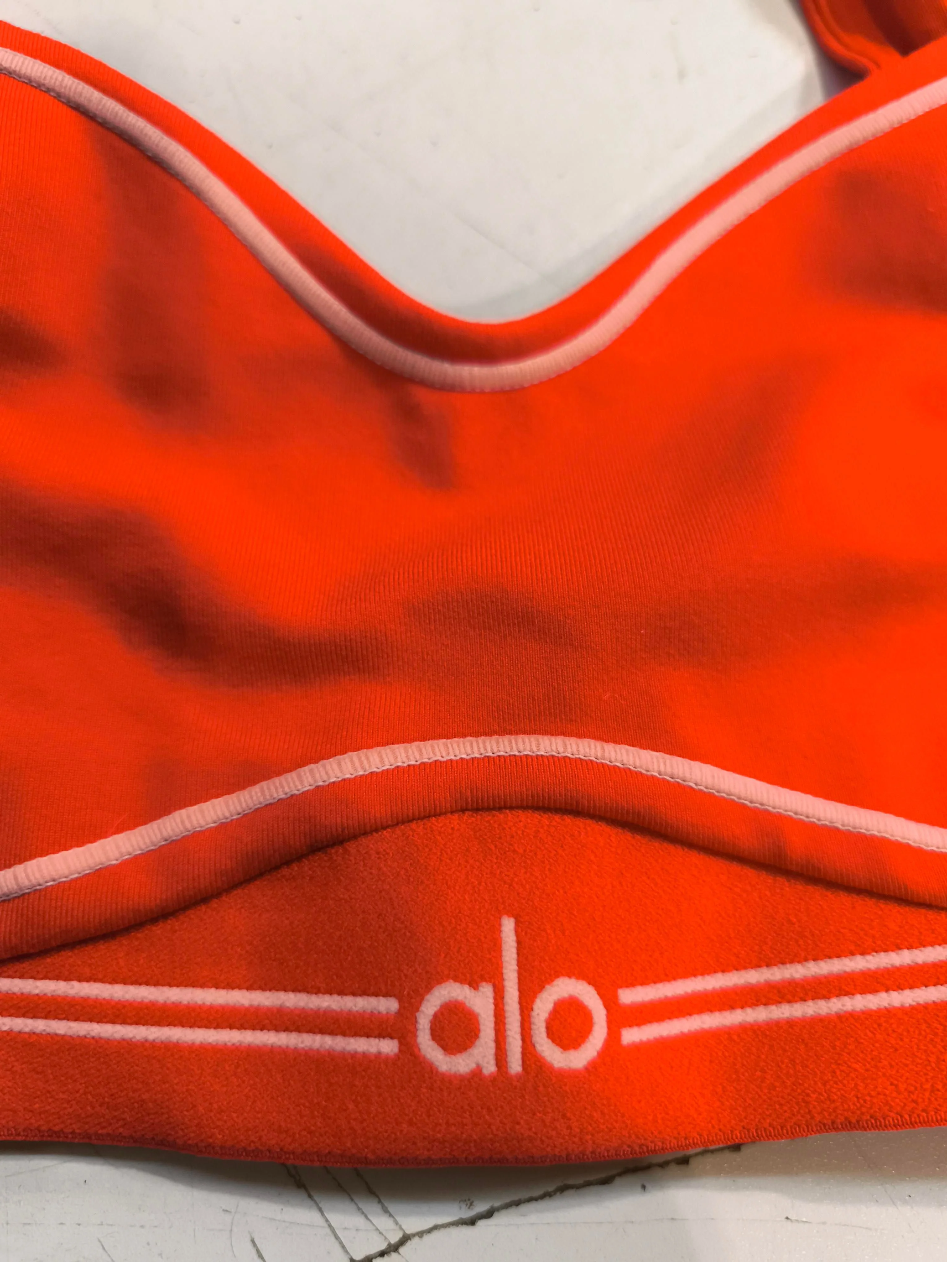 Alo Yoga Women's Top S Red 100% Other Sleeveless V-Neck Cropped - Image 5