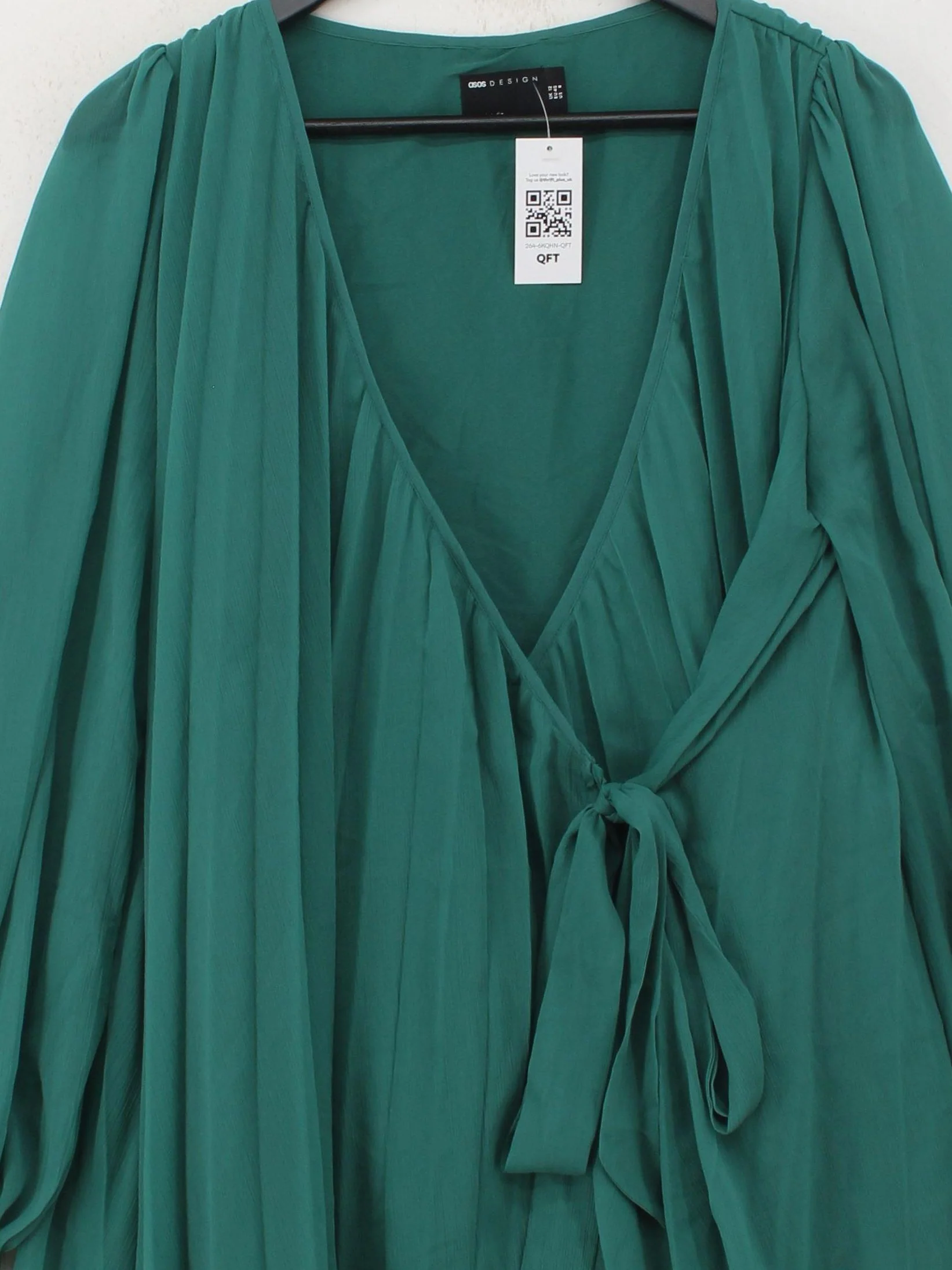 Asos Design Women's Blouse UK 12 Green 100% Polyester Long Sleeve V-Neck Basic - Image 3