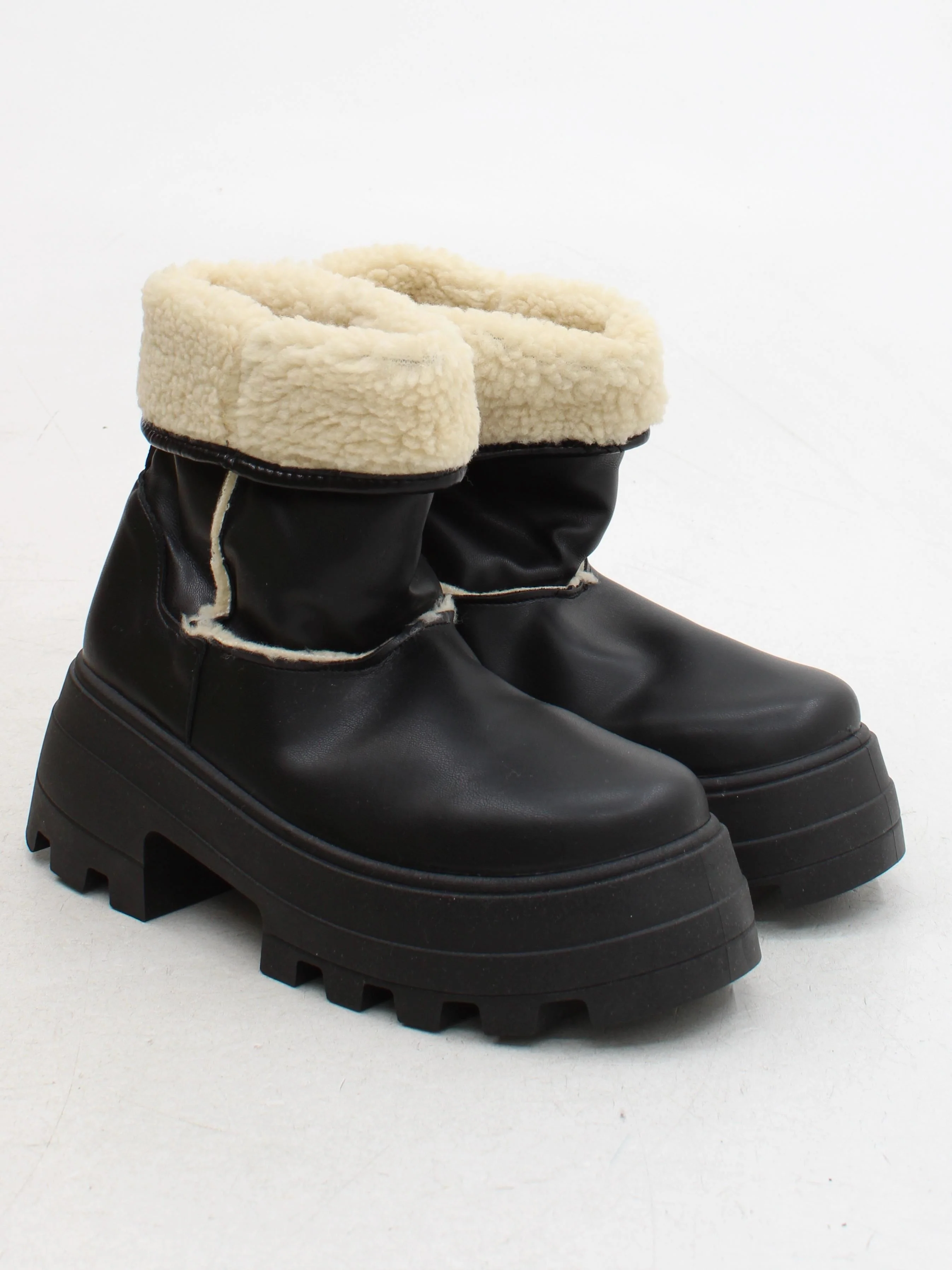 Asos Design Women's Boots UK 5 Black Faux Leather with Faux Fur Platform - Image 4