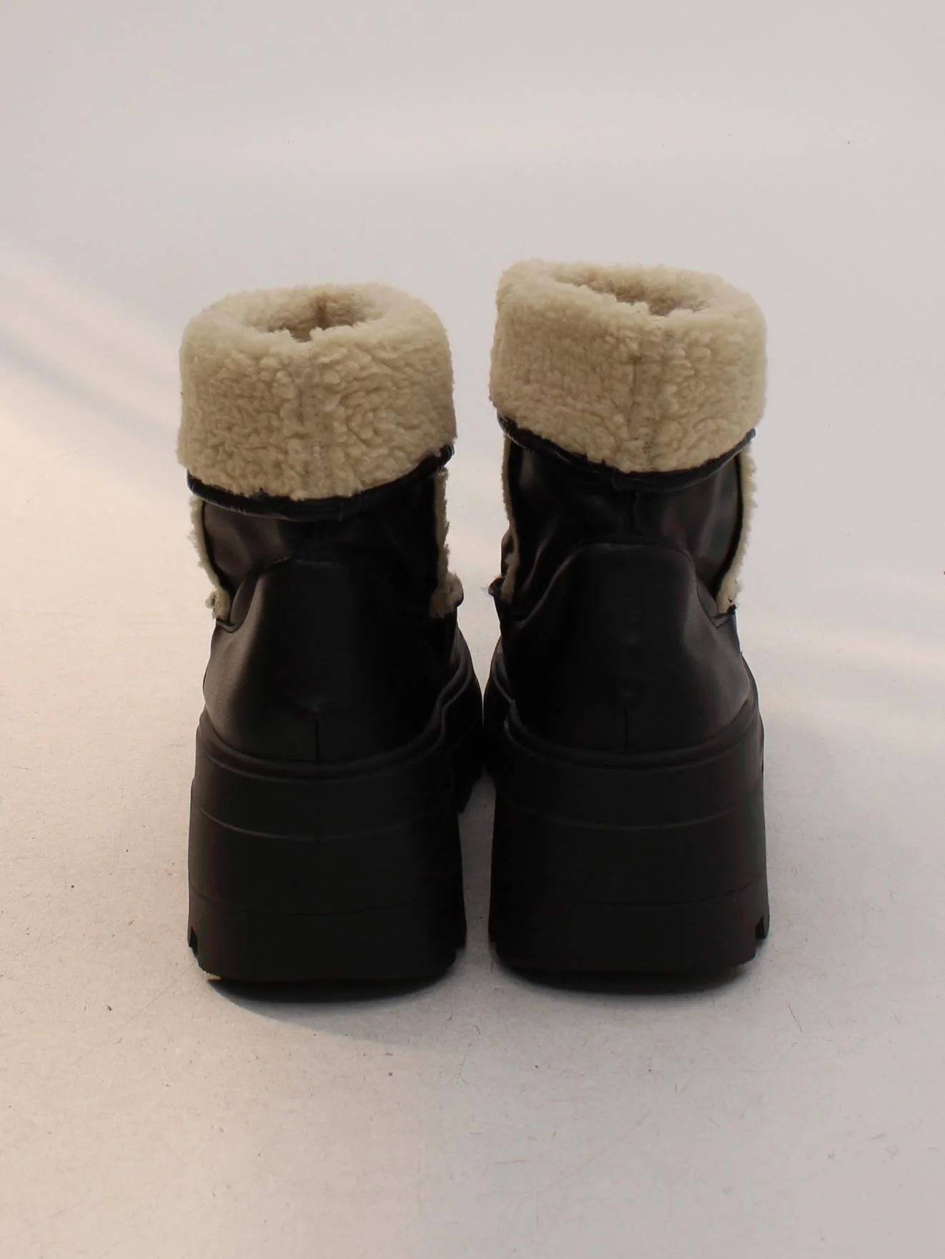 Asos Design Women's Boots UK 6 Black Faux Leather with Faux Fur Platform - Image 3