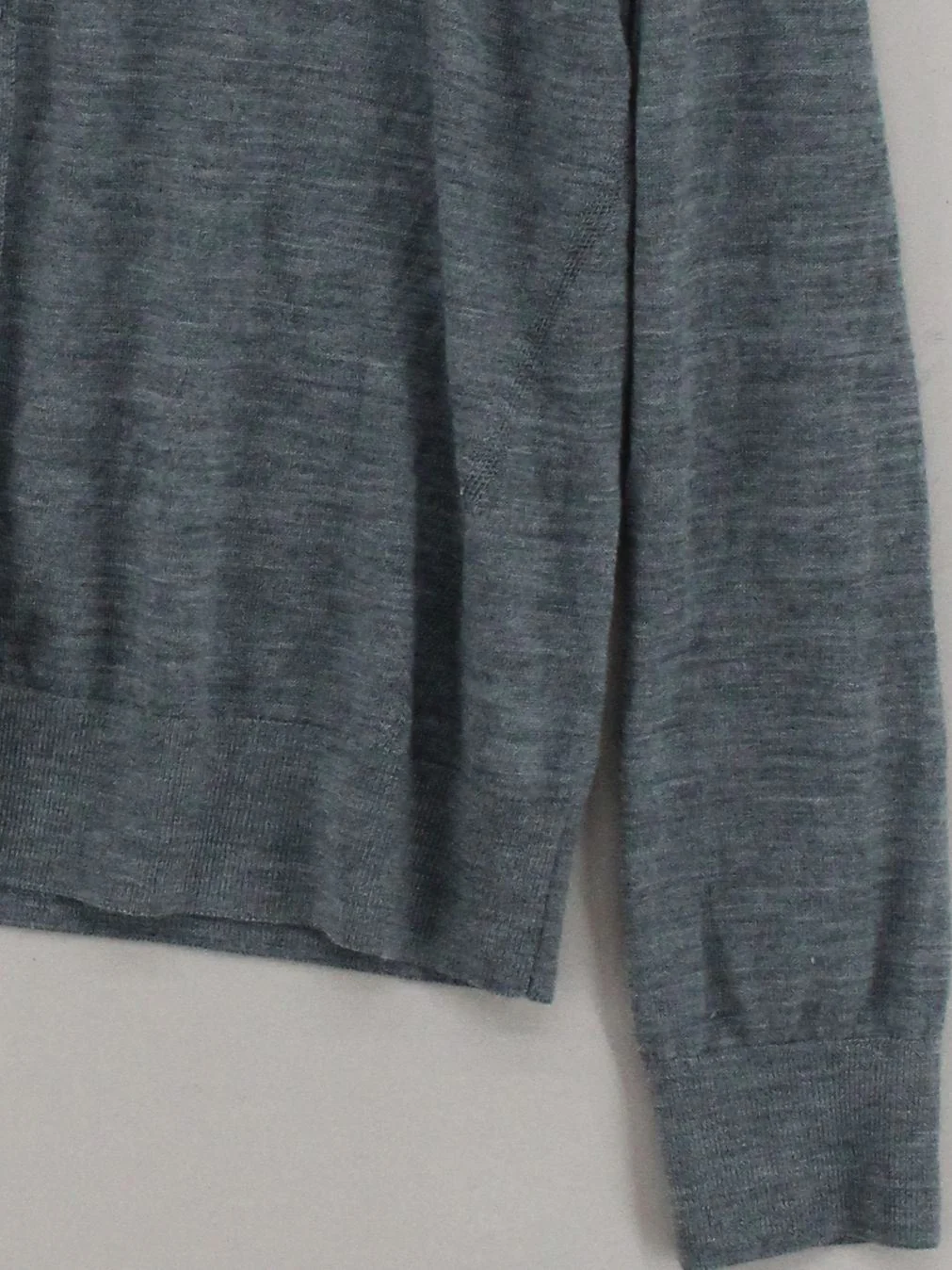 Banana Republic Women's Cardigan XL Grey 100% Wool Round Neck Cardigan - Image 4