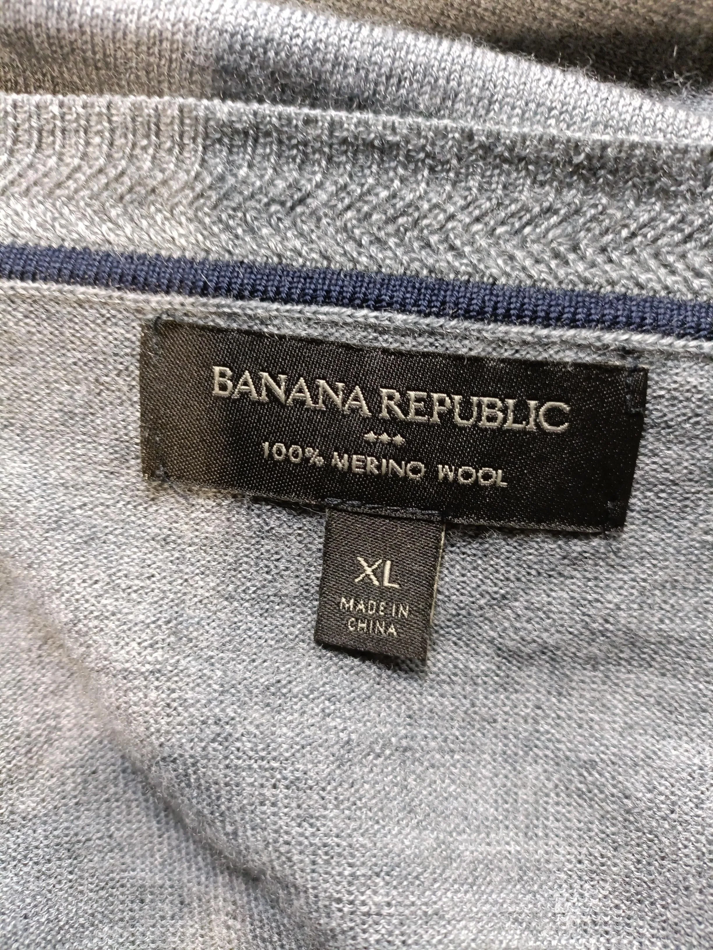 Banana Republic Women's Cardigan XL Grey 100% Wool Round Neck Cardigan - Image 5