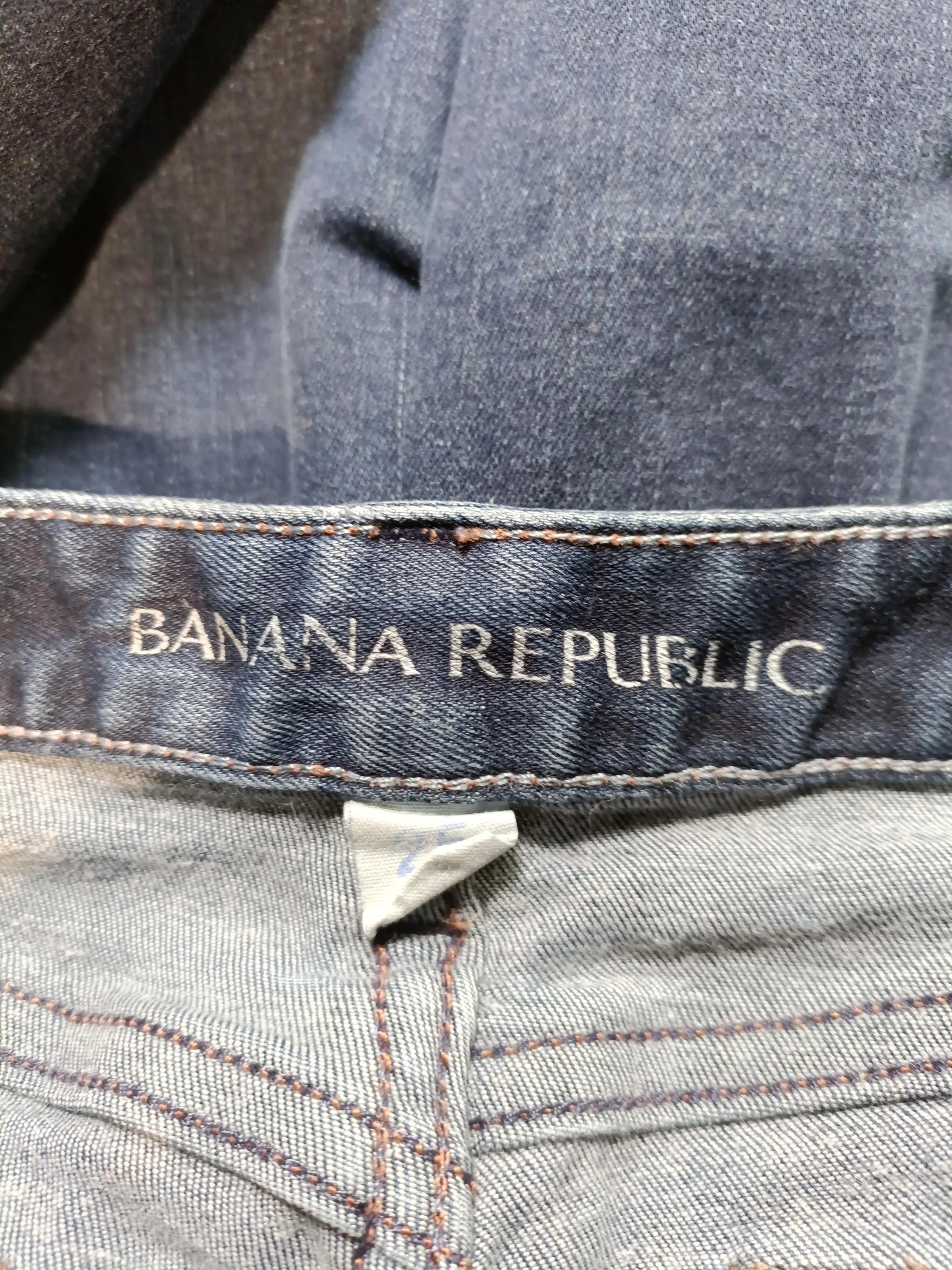 Banana Republic Women's Jeans W 25 in Blue Cotton with Polyester, Spandex Skinny - Image 5