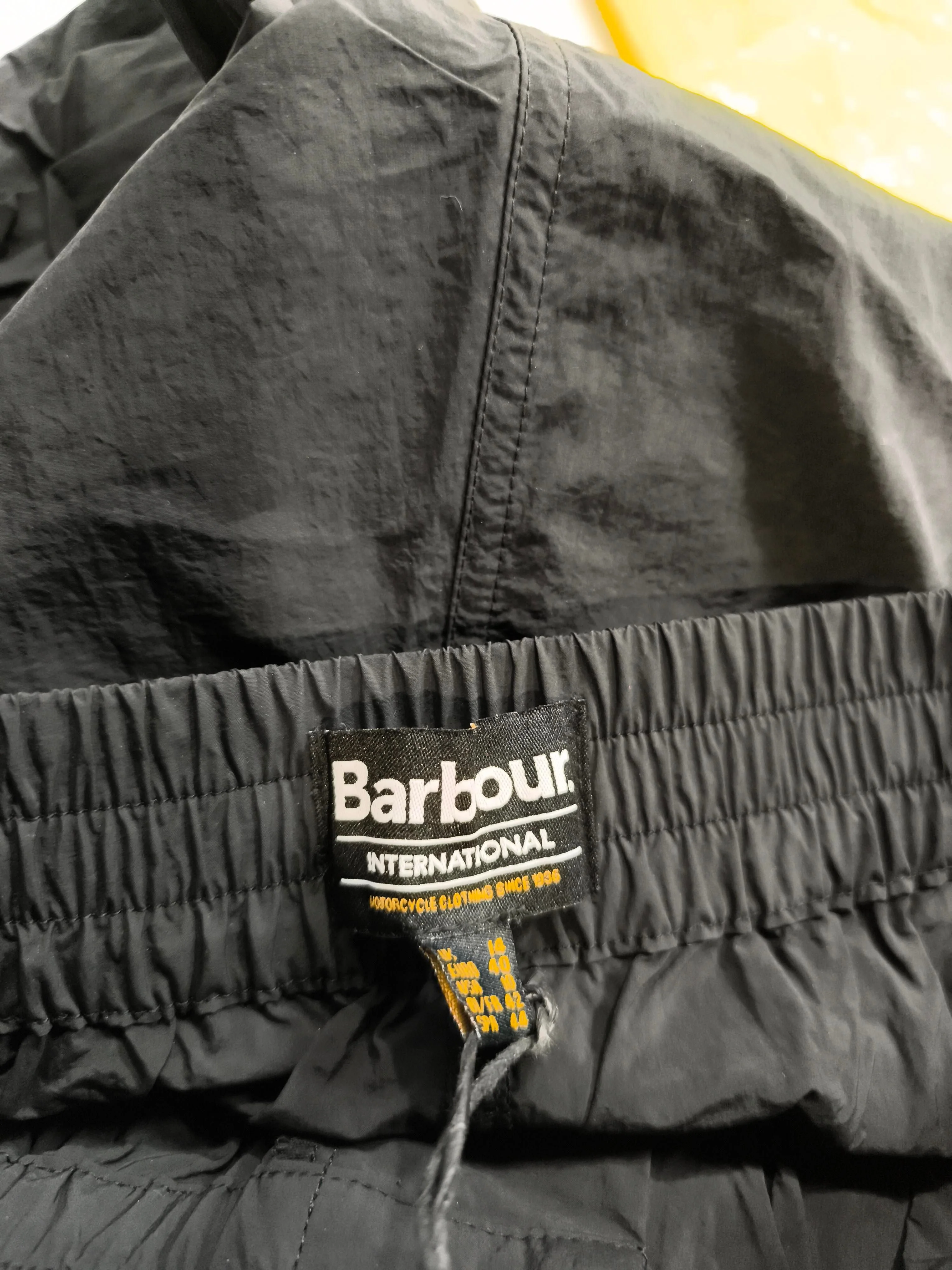 Barbour Women's Trousers UK 14 Black 100% Polyamide Wide-Leg Cargo New with tags - Image 5