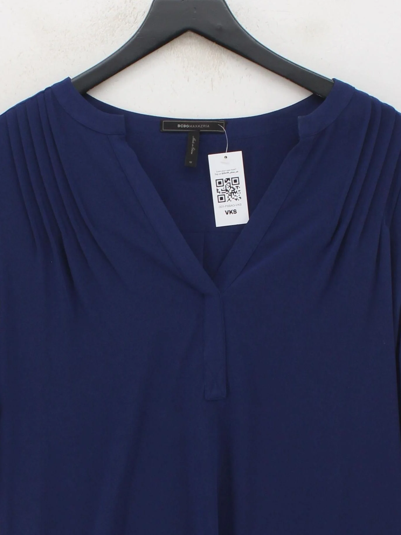 BCBGMAXAZRIA Women's Blouse M Blue Acetate with Polyester Basic - Image 3