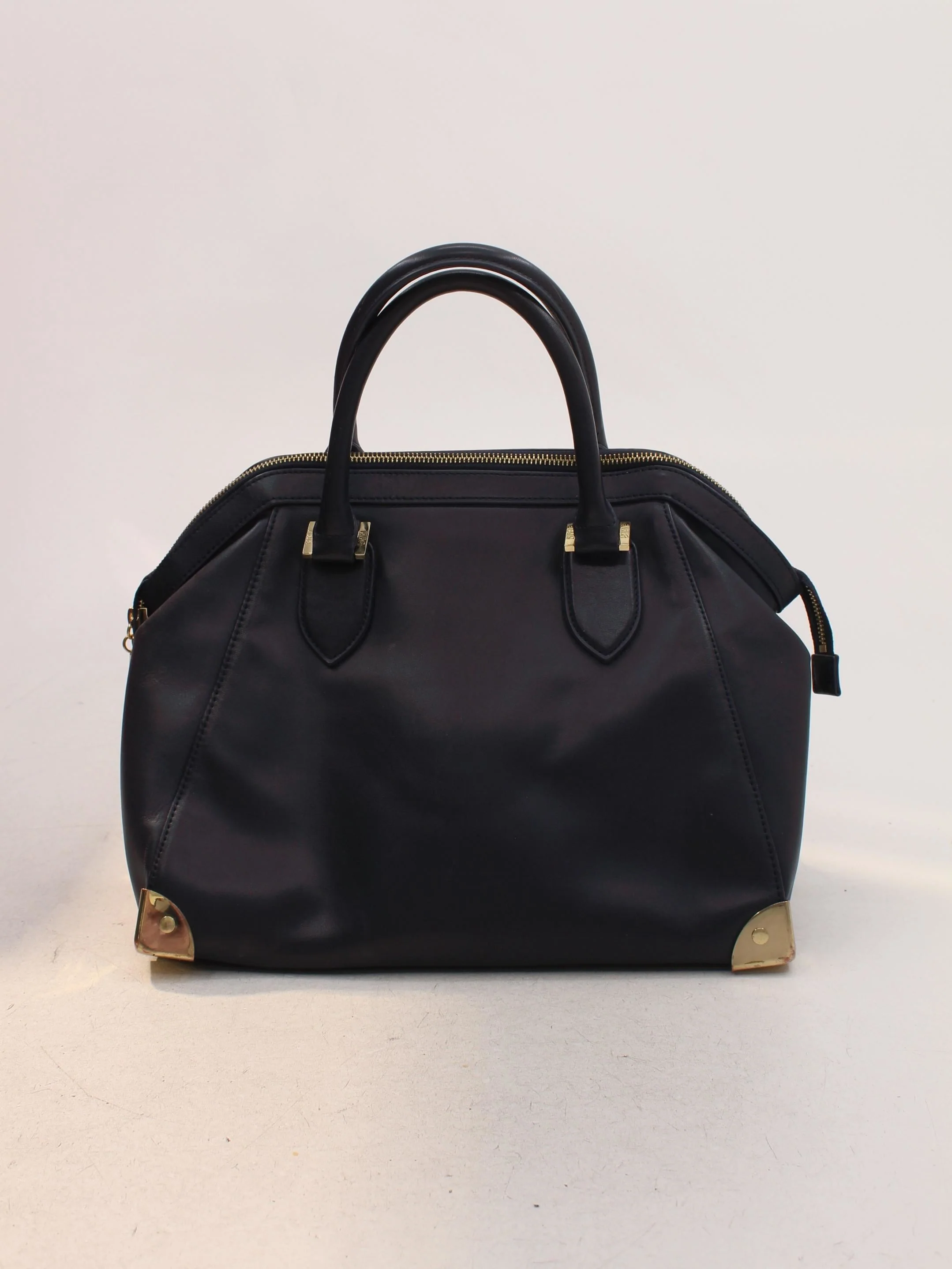 BIBA Women's Bag Black 100% Faux Leather Shoulder Bag - Image 2