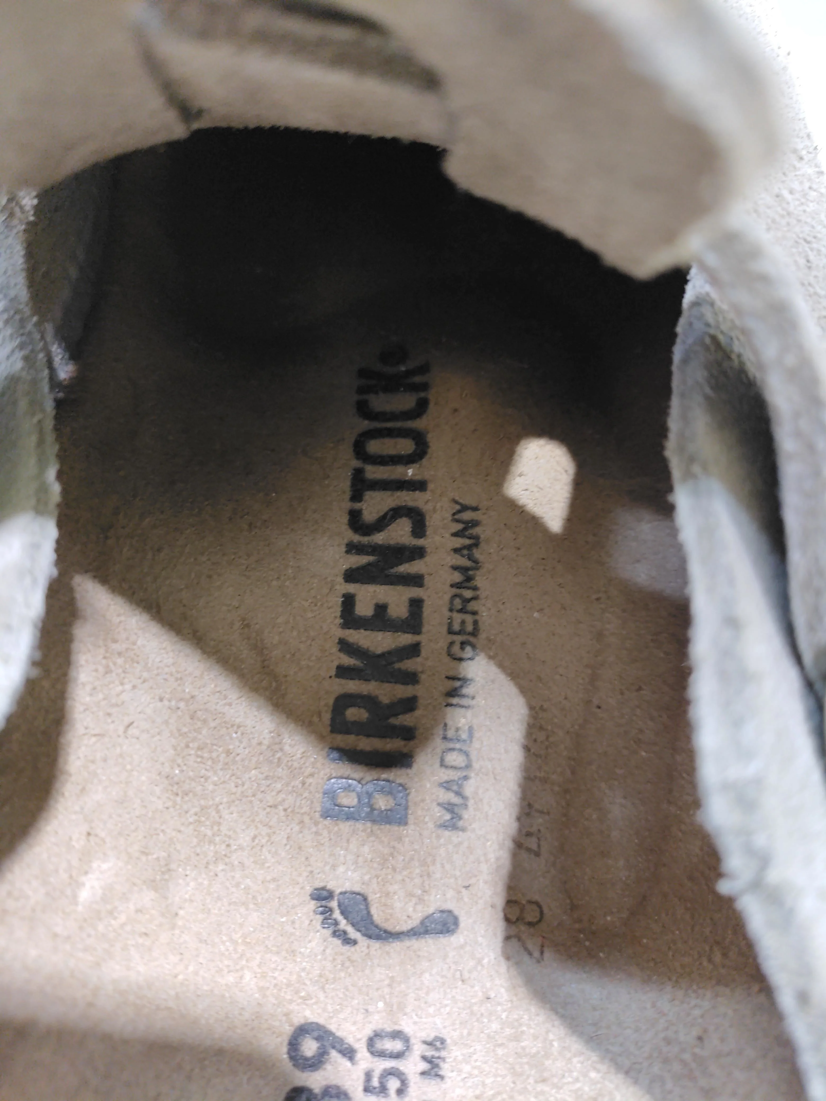 Birkenstock Men's Shoes UK 6 Tan 100% Suede Slider - Image 8