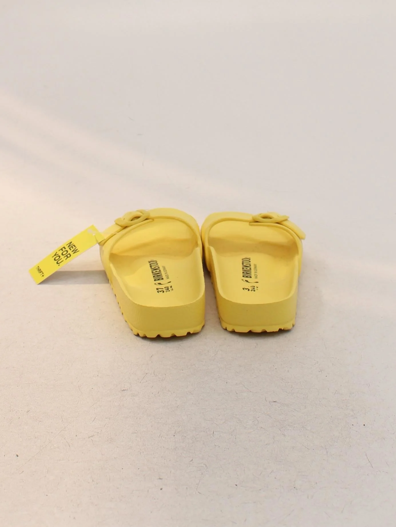 Birkenstock Women's Sandals UK 4 Yellow 100% Other Slider - Image 3