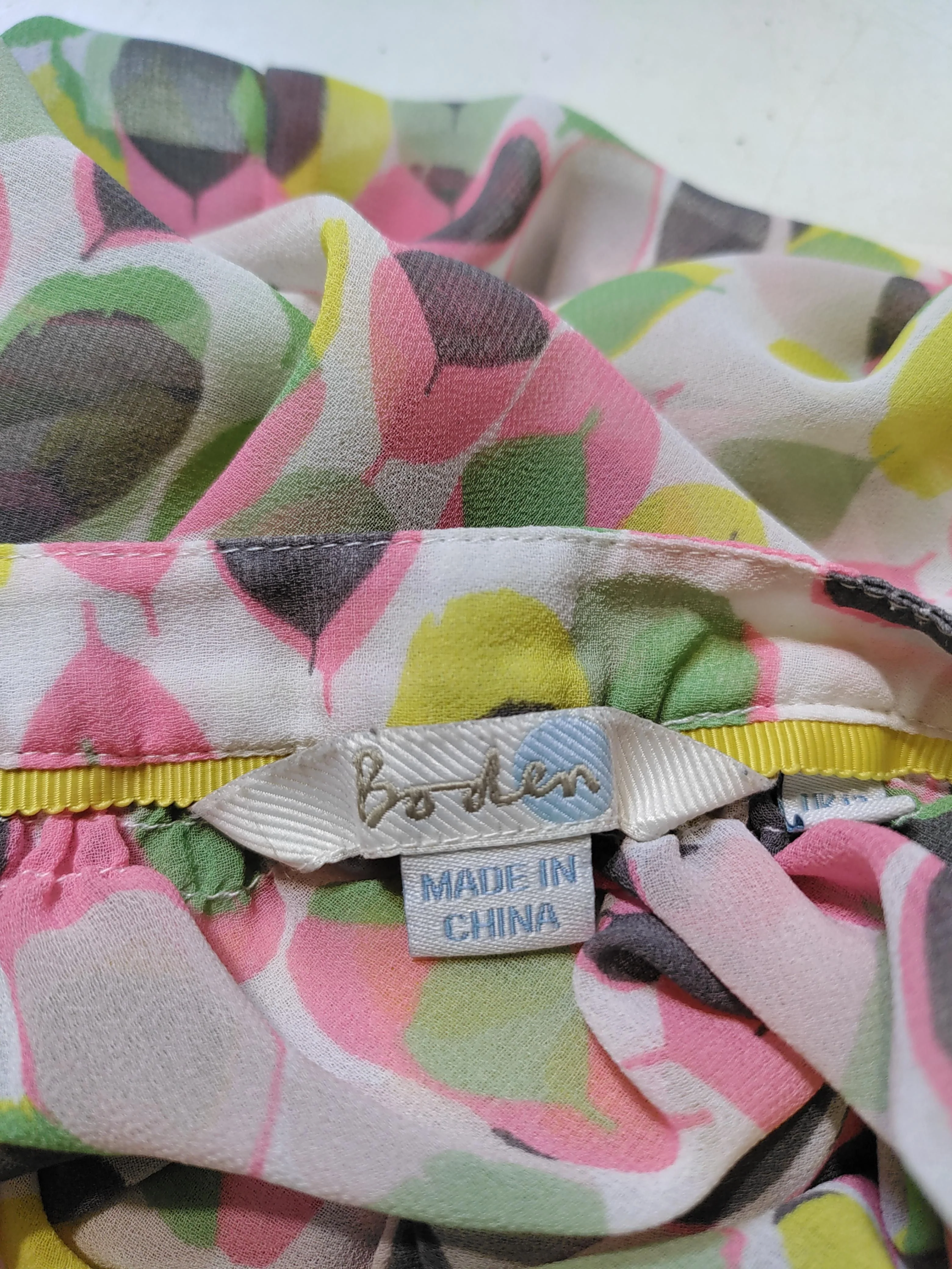 Boden Women's Blouse UK 12 Multi 100% Polyester Long Sleeve V-Neck Basic - Image 5