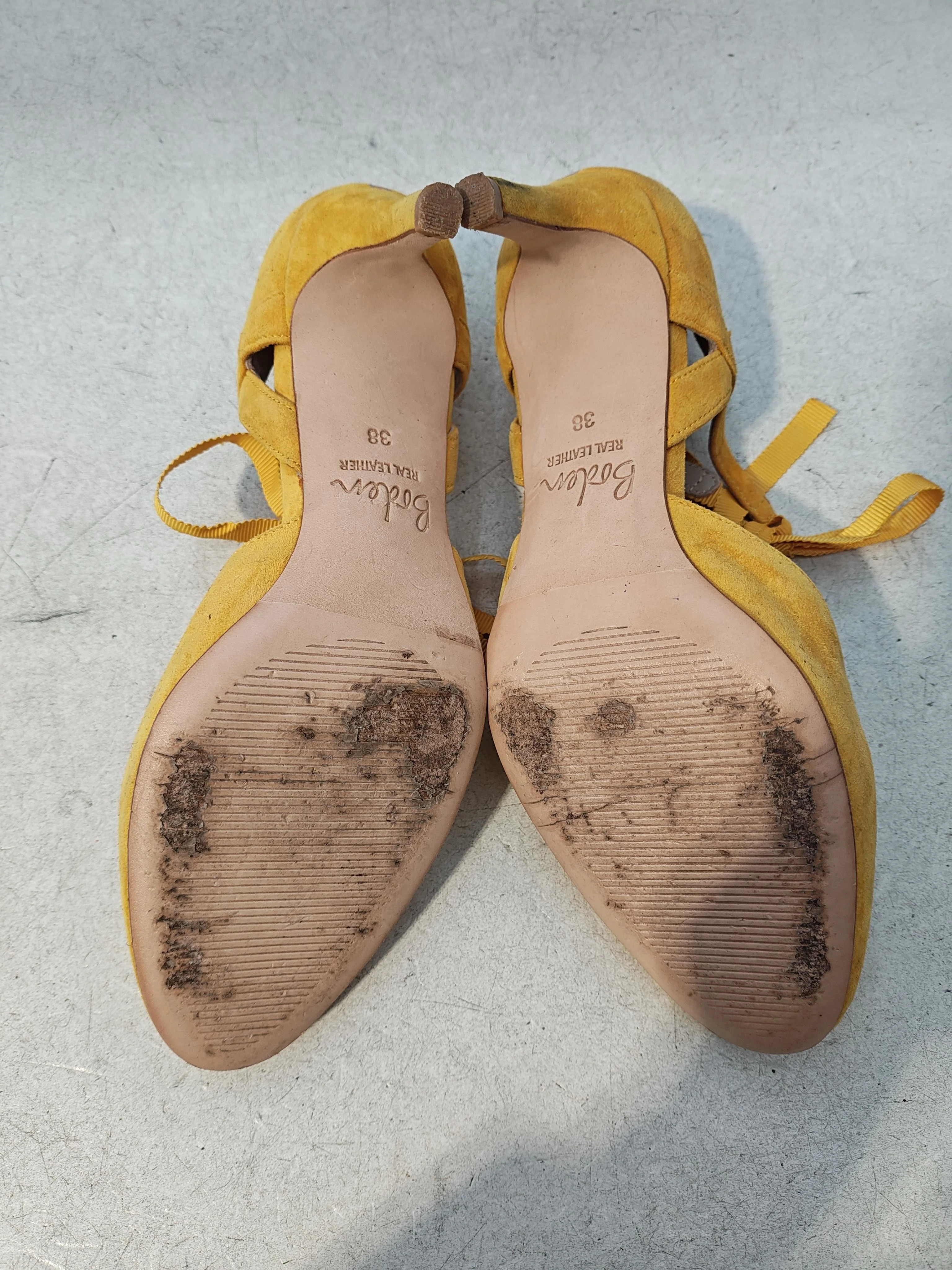 Boden Women's Heels UK 5 Yellow 100% Suede Court - Image 7