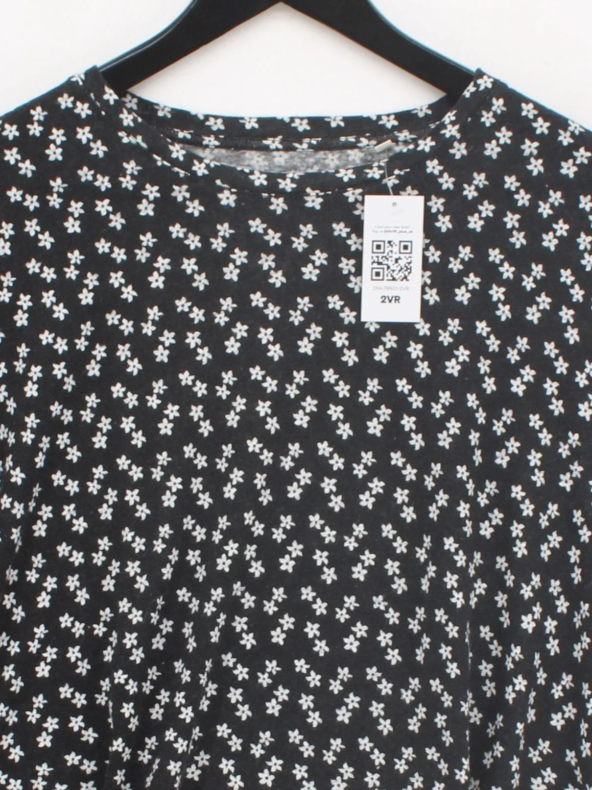 Boden Women's T-Shirt M Black Floral 100% Linen Short Sleeve Crew Neck Basic - Image 3