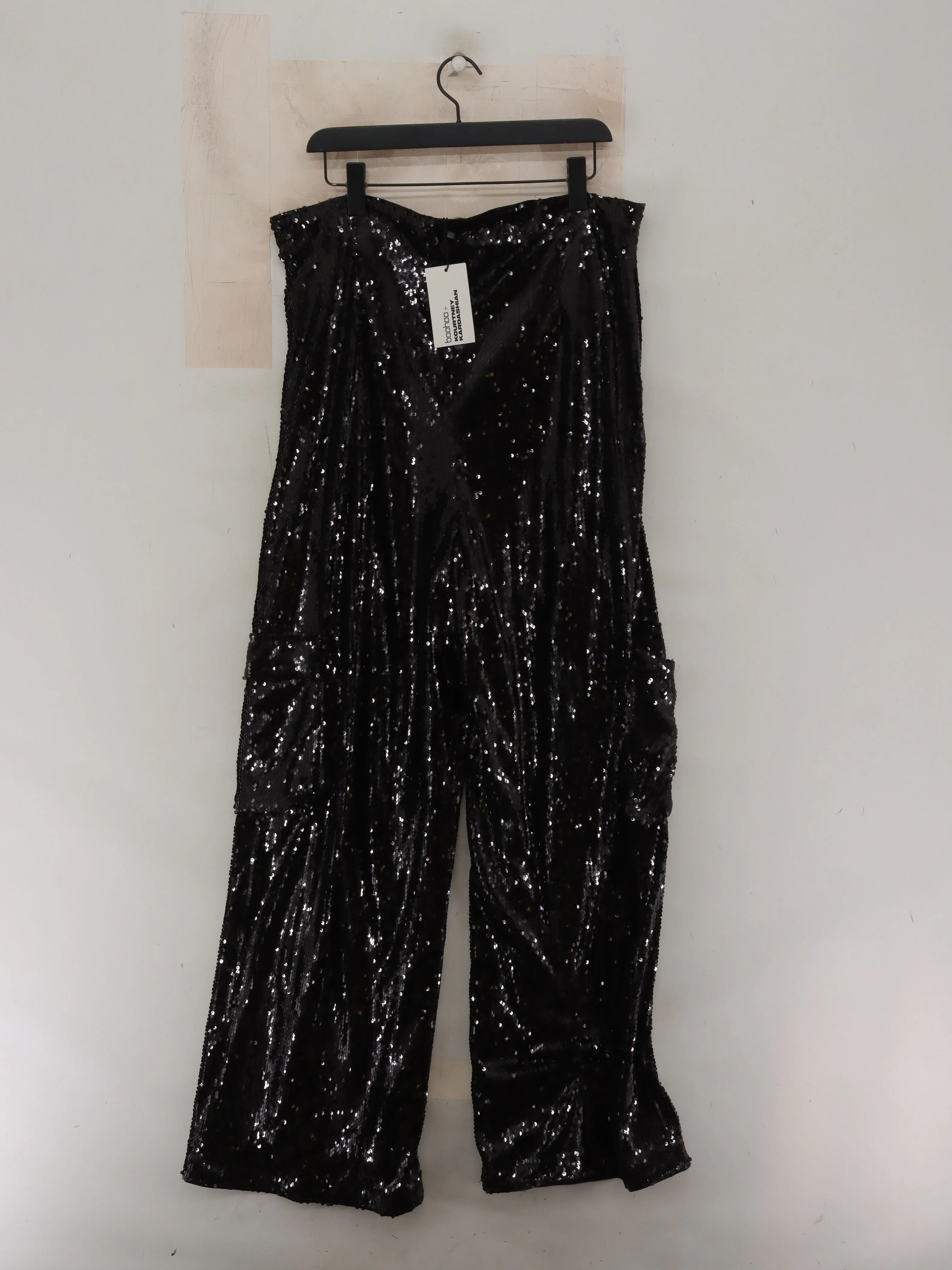 Boohoo Women's Trousers UK 18 Black 100% Polyester Wide-Leg Cargo - Image 2