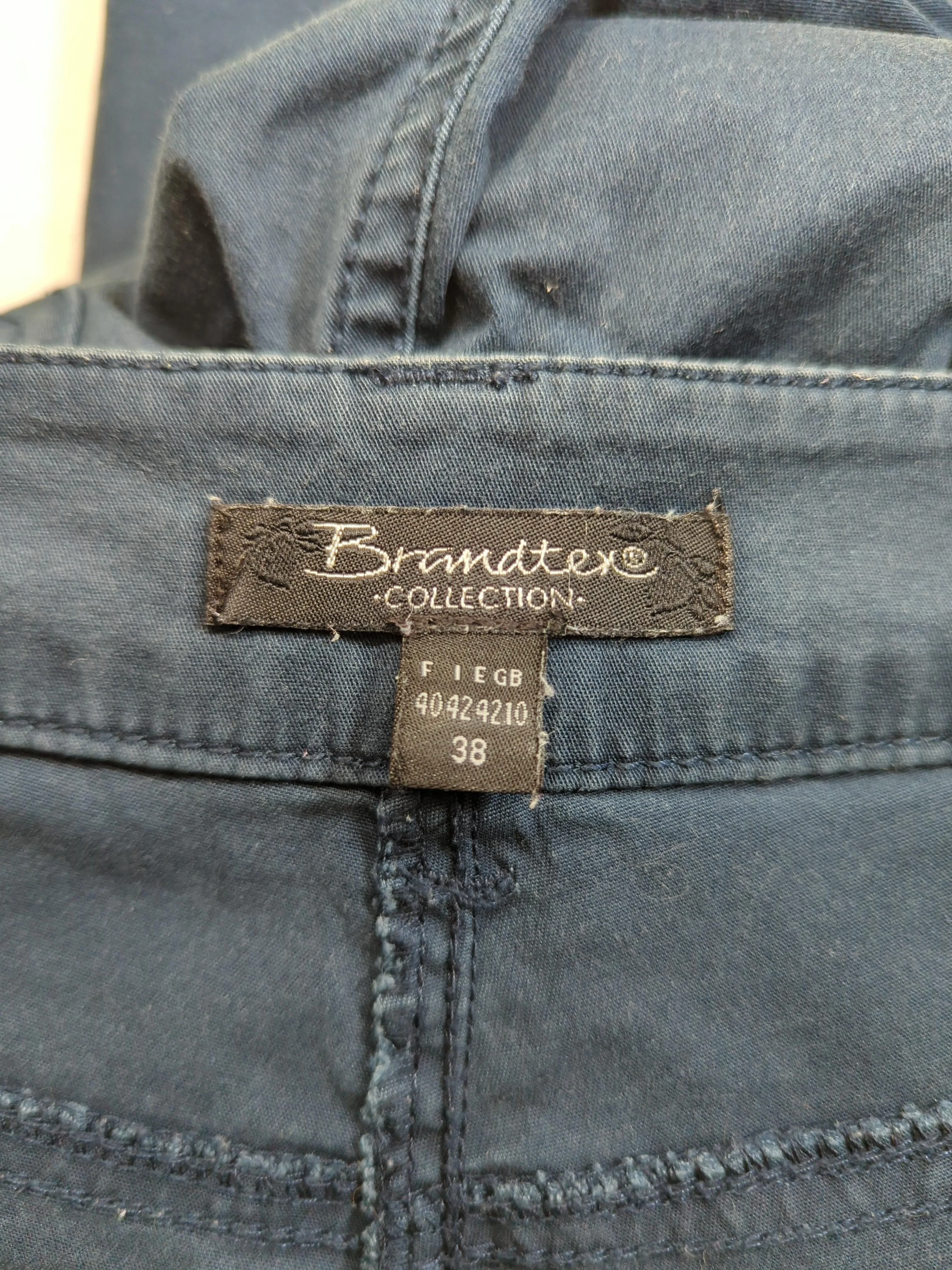 Brandtex Women's Trousers UK 10 Blue Cotton with Elastane Tapered Capri - Image 6