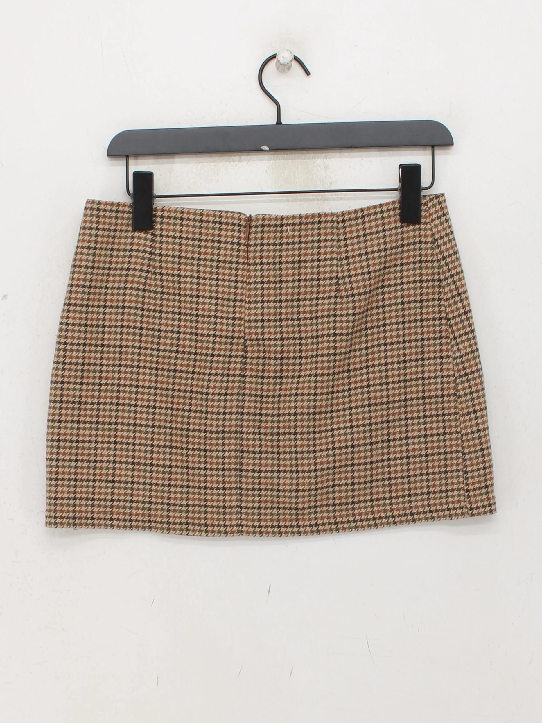 Brandy Melville Women's Mini Skirt W 30 in Multi Viscose with Polyester Mini - Image 2