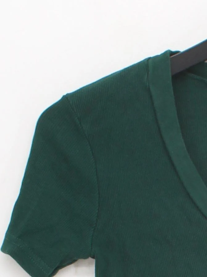 Brandy Melville Women's Top XS Green 100% Other Short Sleeve V-Neck Basic - Image 4