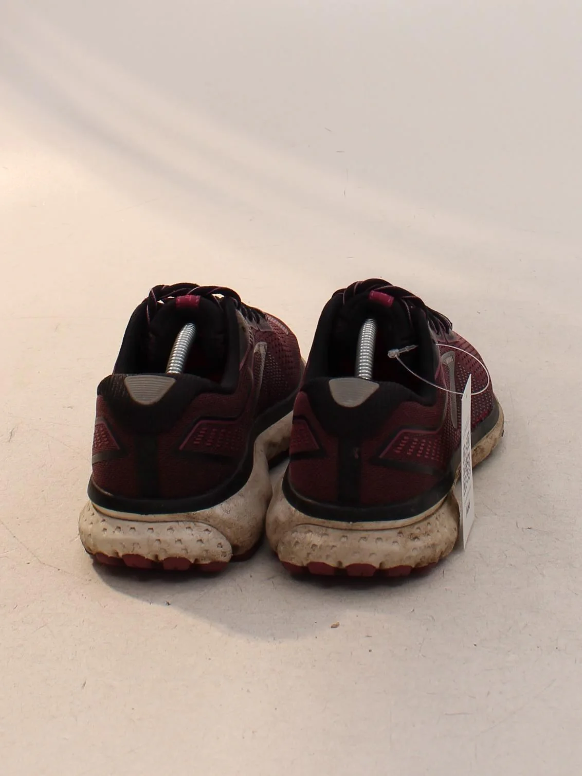 Brooks Women's Trainers UK5.5 EU38.5 US7.5 in Red - Image 3