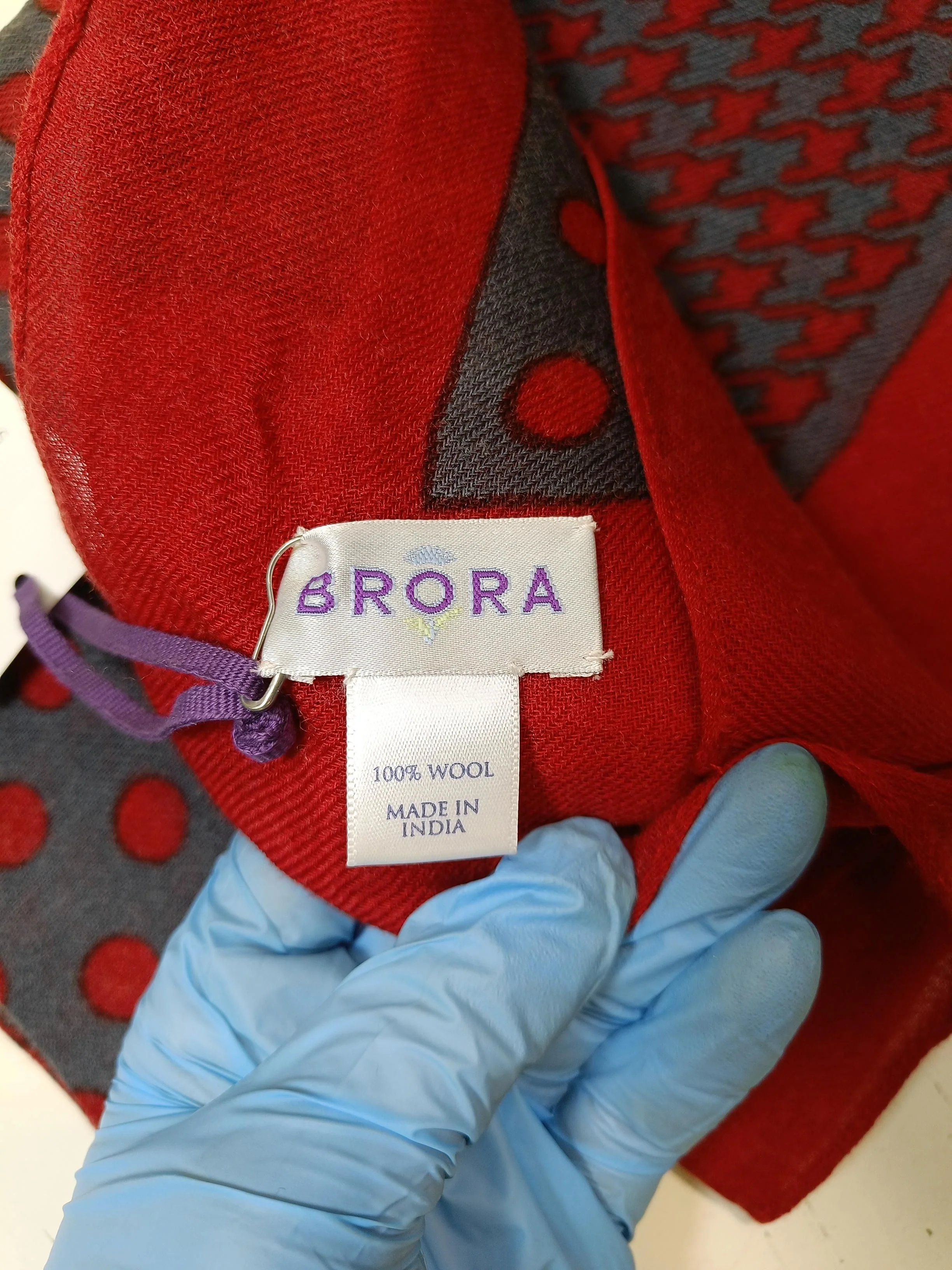 Brora Women's Scarf Red 100% Wool Rectangle Scarf - Image 6