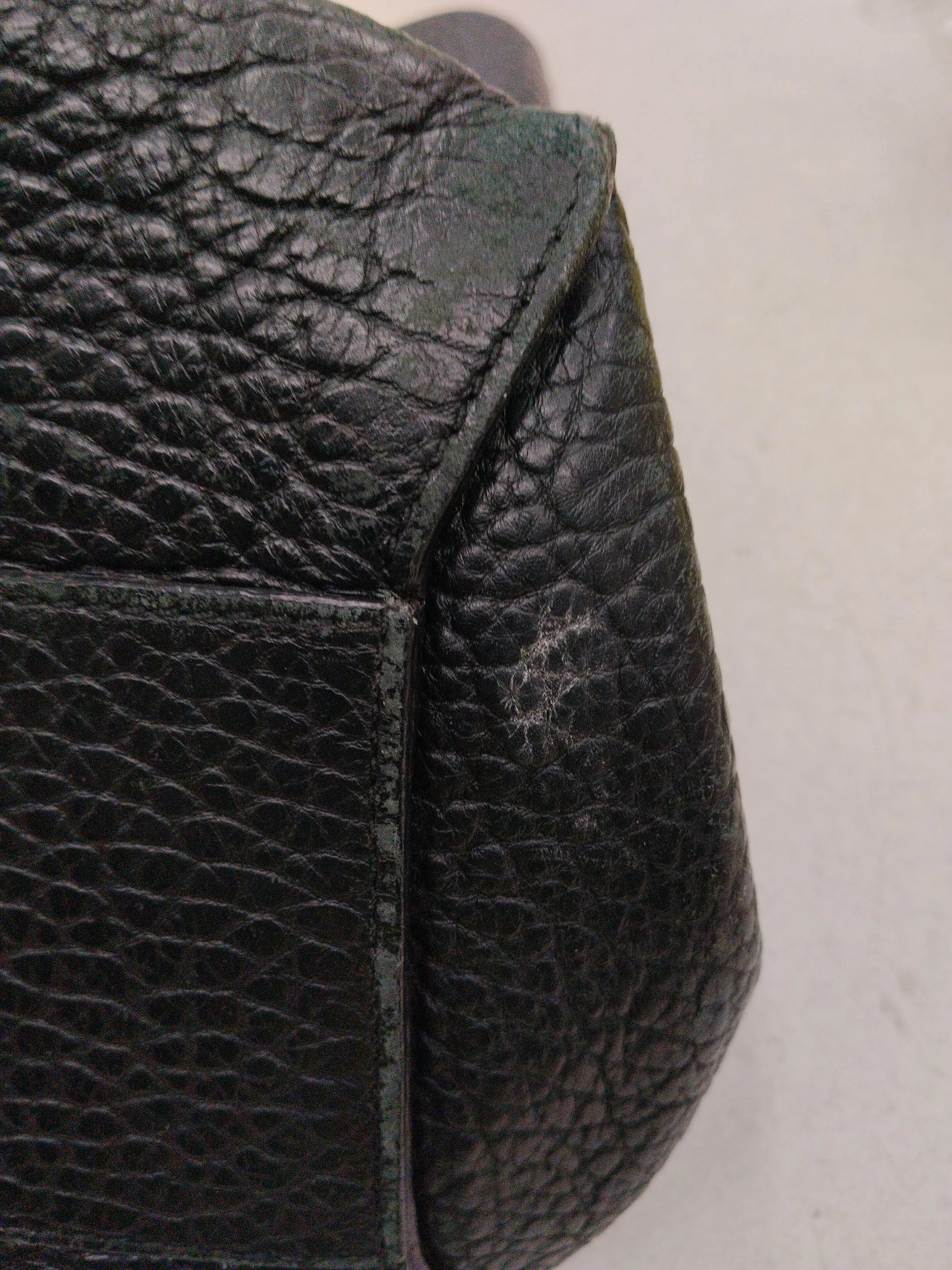 Burberry Women's Bag Black Leather with Cotton, Polyamide Tote - Image 6