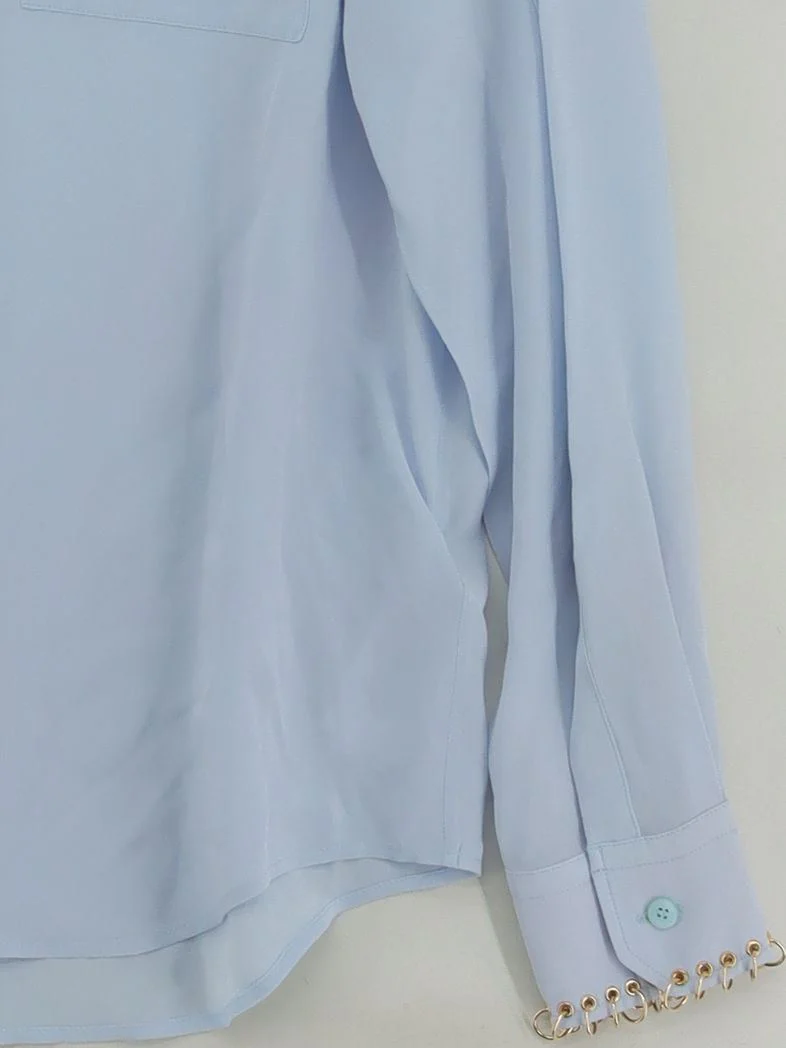Burberry Women's Shirt UK 6 Blue 100% Silk Long Sleeve Collared Basic - Image 4
