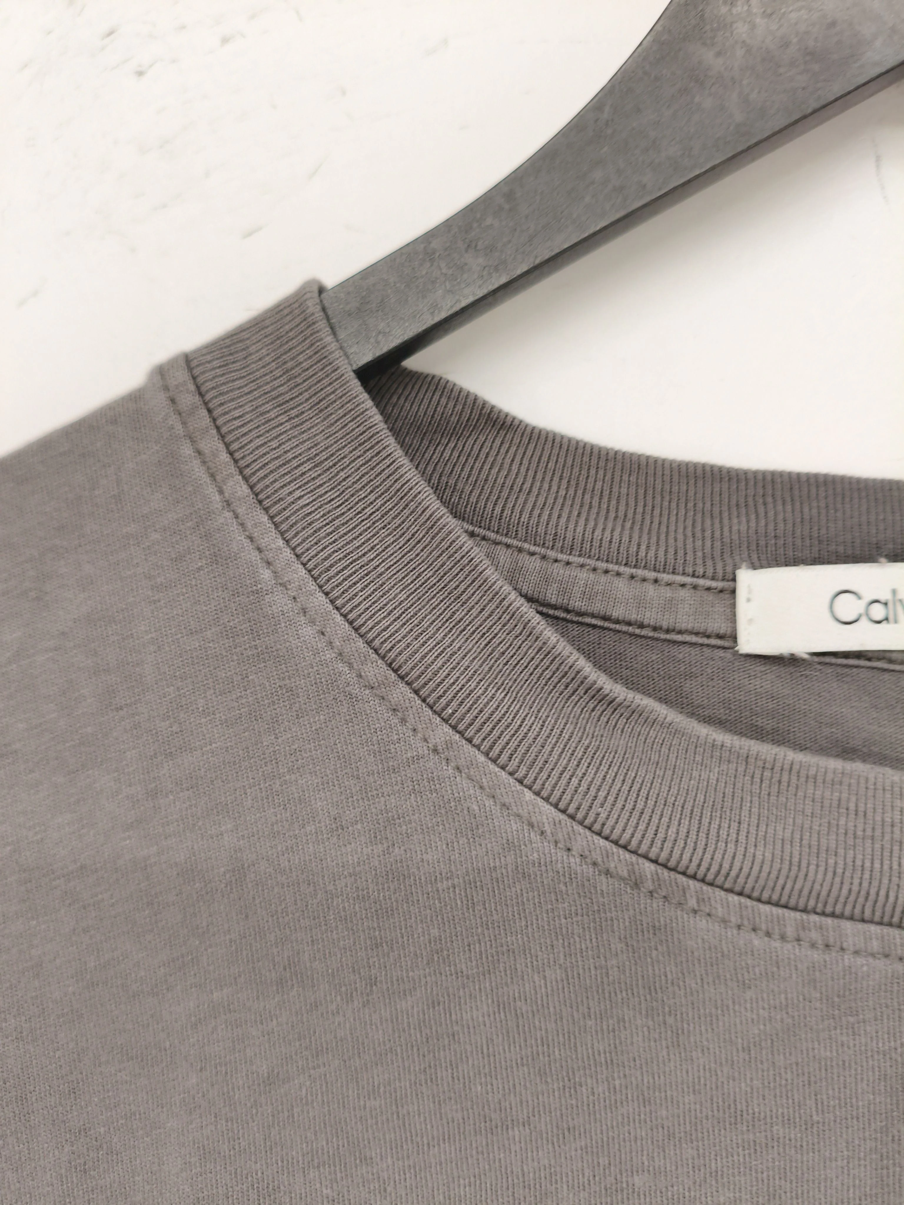Calvin Klein Men's T-Shirt M Grey Graphic 100% Cotton Basic - Image 5
