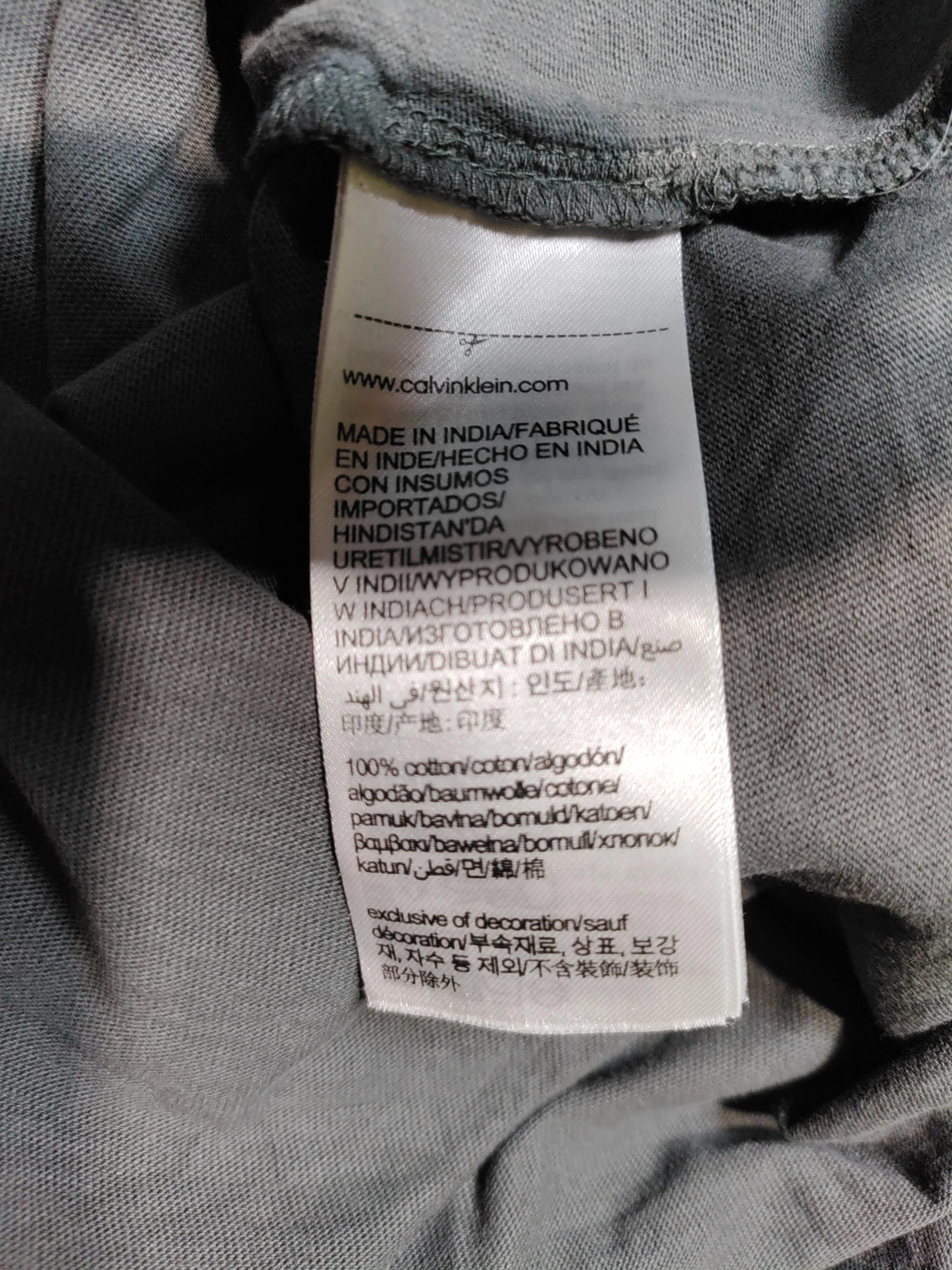 Calvin Klein Men's T-Shirt M Grey Graphic 100% Cotton Basic - Image 7