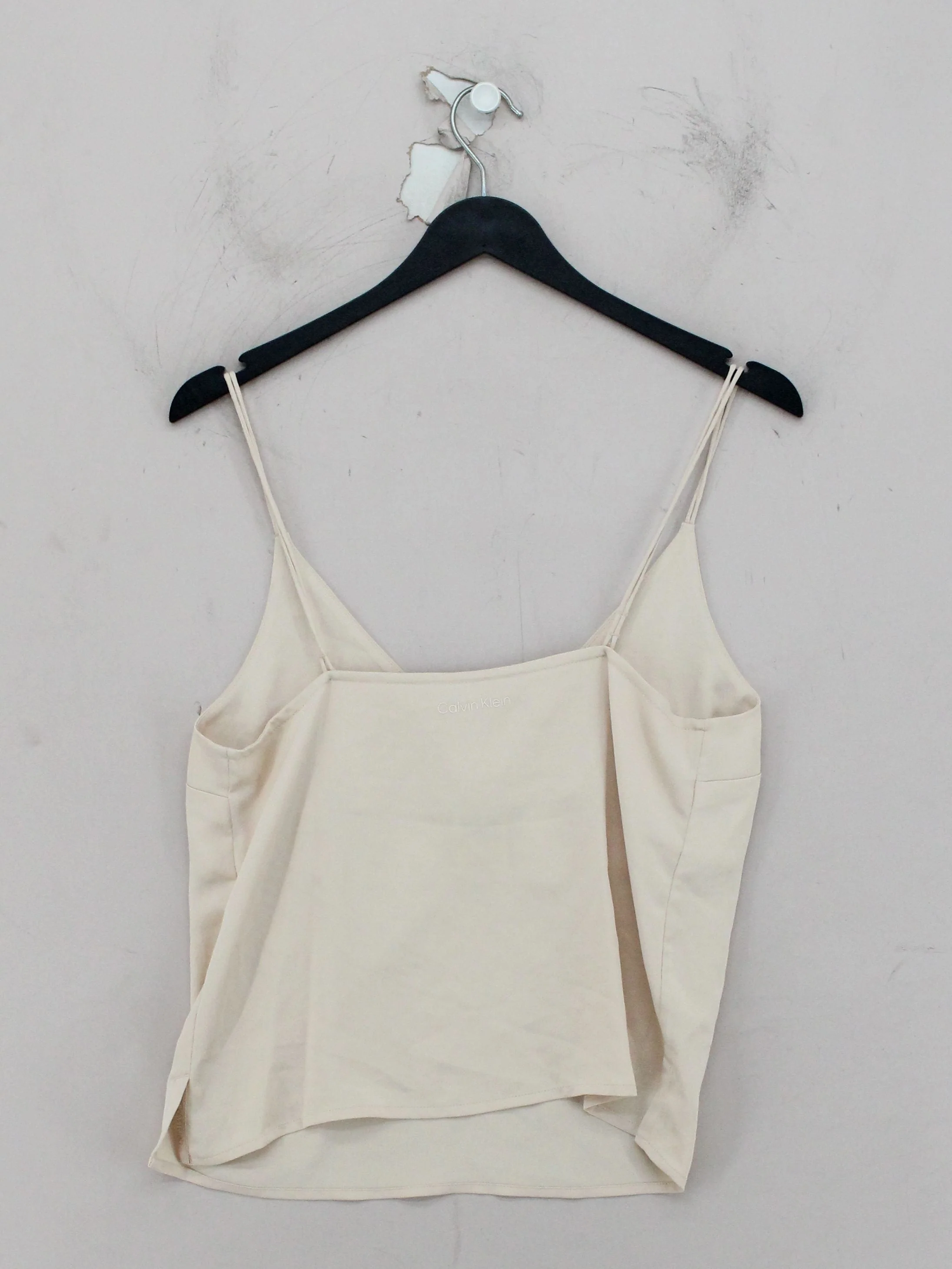 Calvin Klein Women's T-Shirt UK 8 Cream 100% Other Sleeveless V-Neck Camisole - Image 2