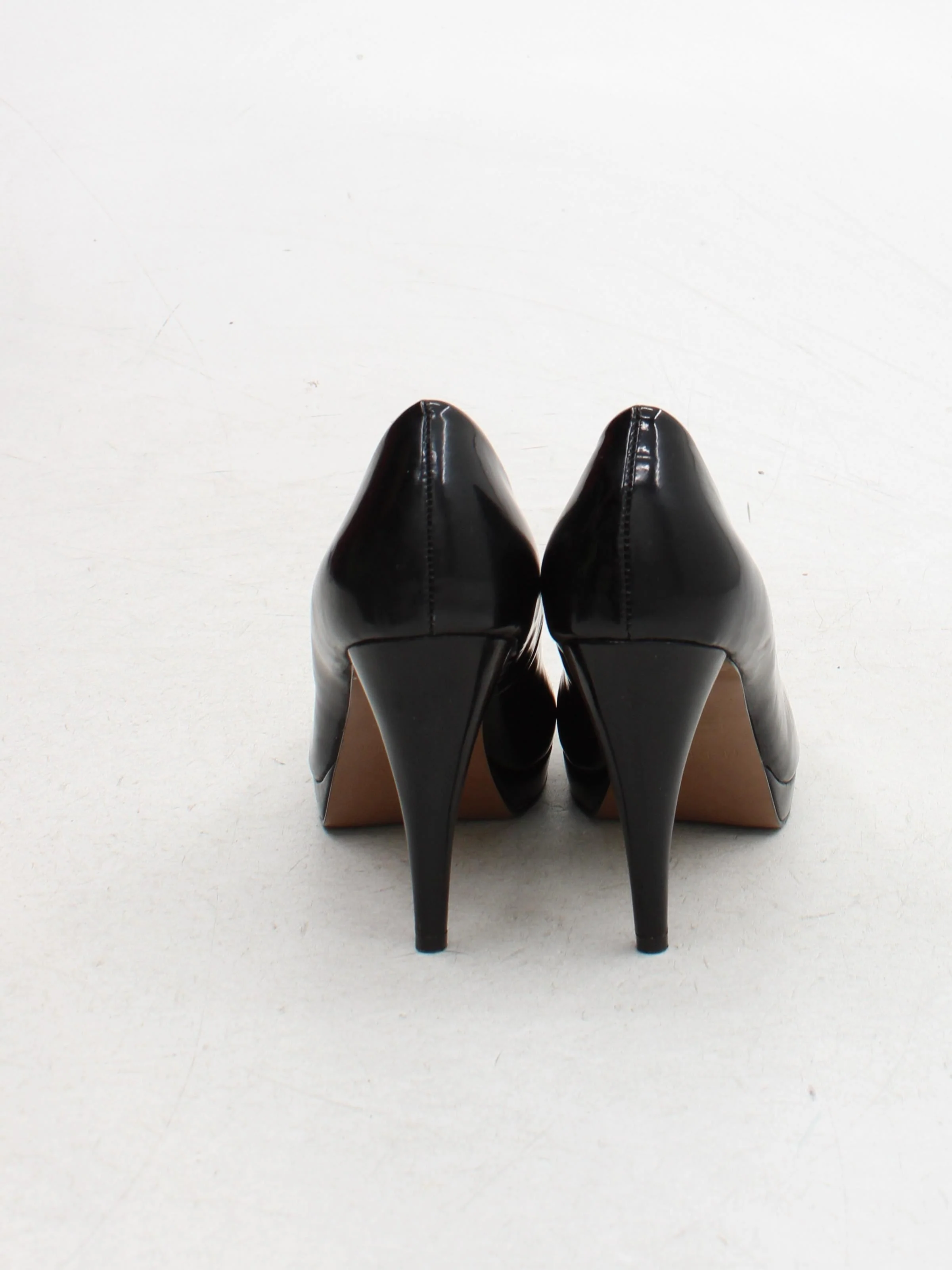 Carvela Women's Heels UK 4 Black 100% Faux Leather Court - Image 3