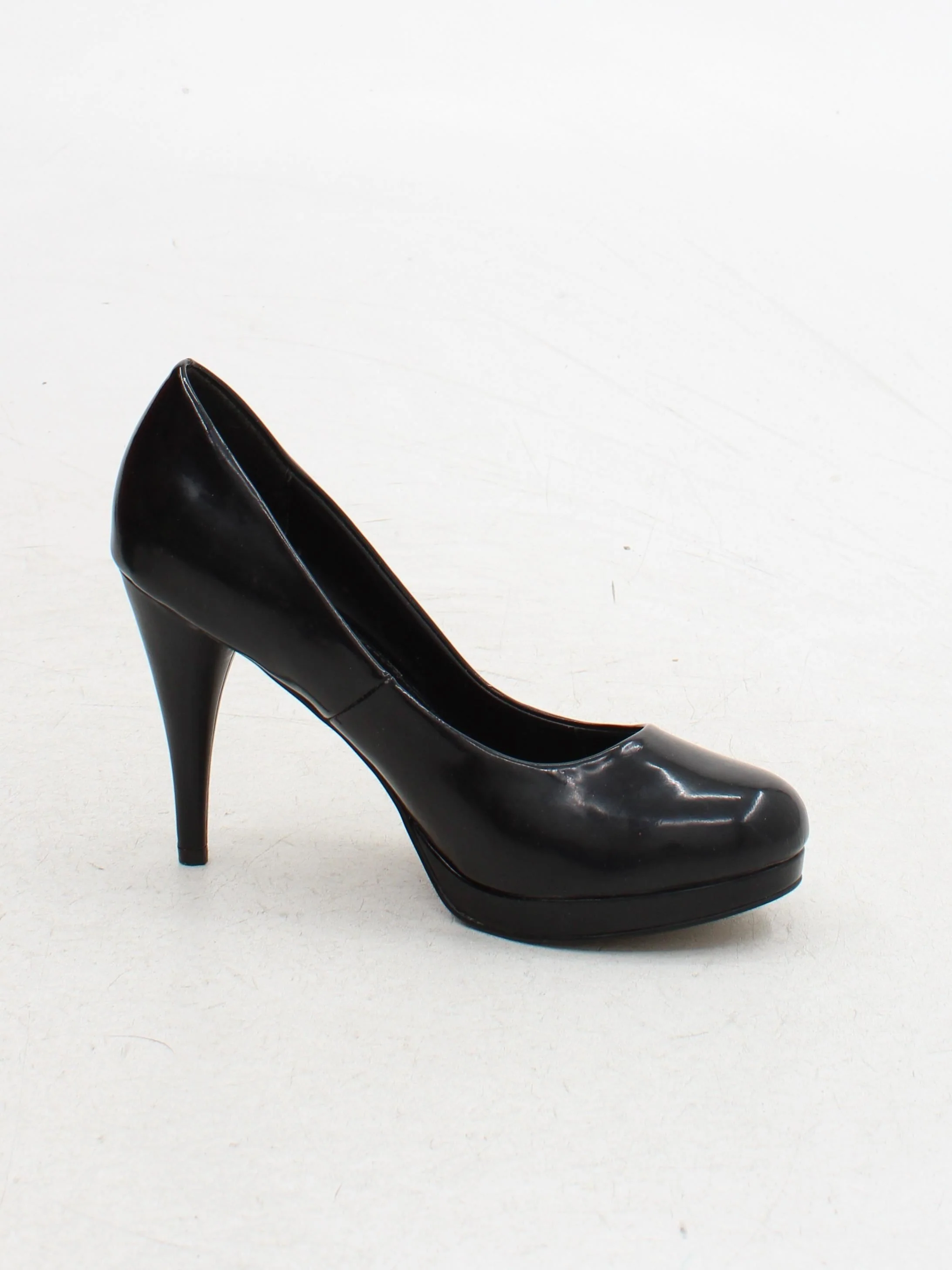 Carvela Women's Heels UK 4 Black 100% Faux Leather Court - Image 5