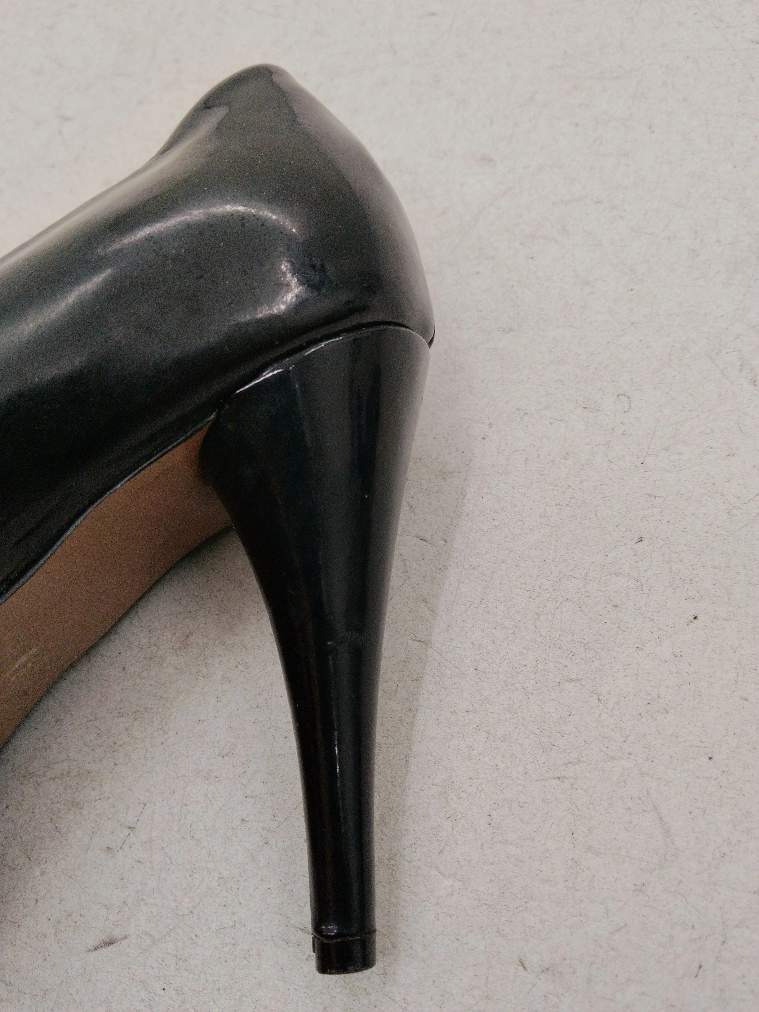 Carvela Women's Heels UK 4 Black 100% Faux Leather Court - Image 8