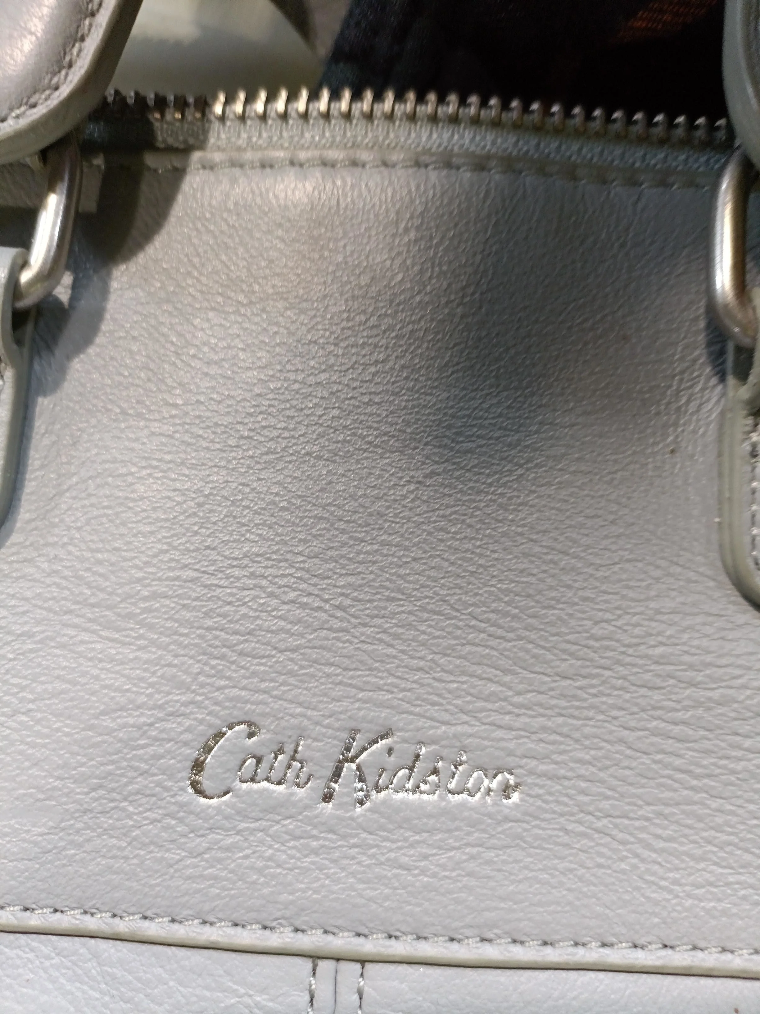 Cath Kidston Women's Bag Grey Leather with Cotton Shoulder Bag - Image 6