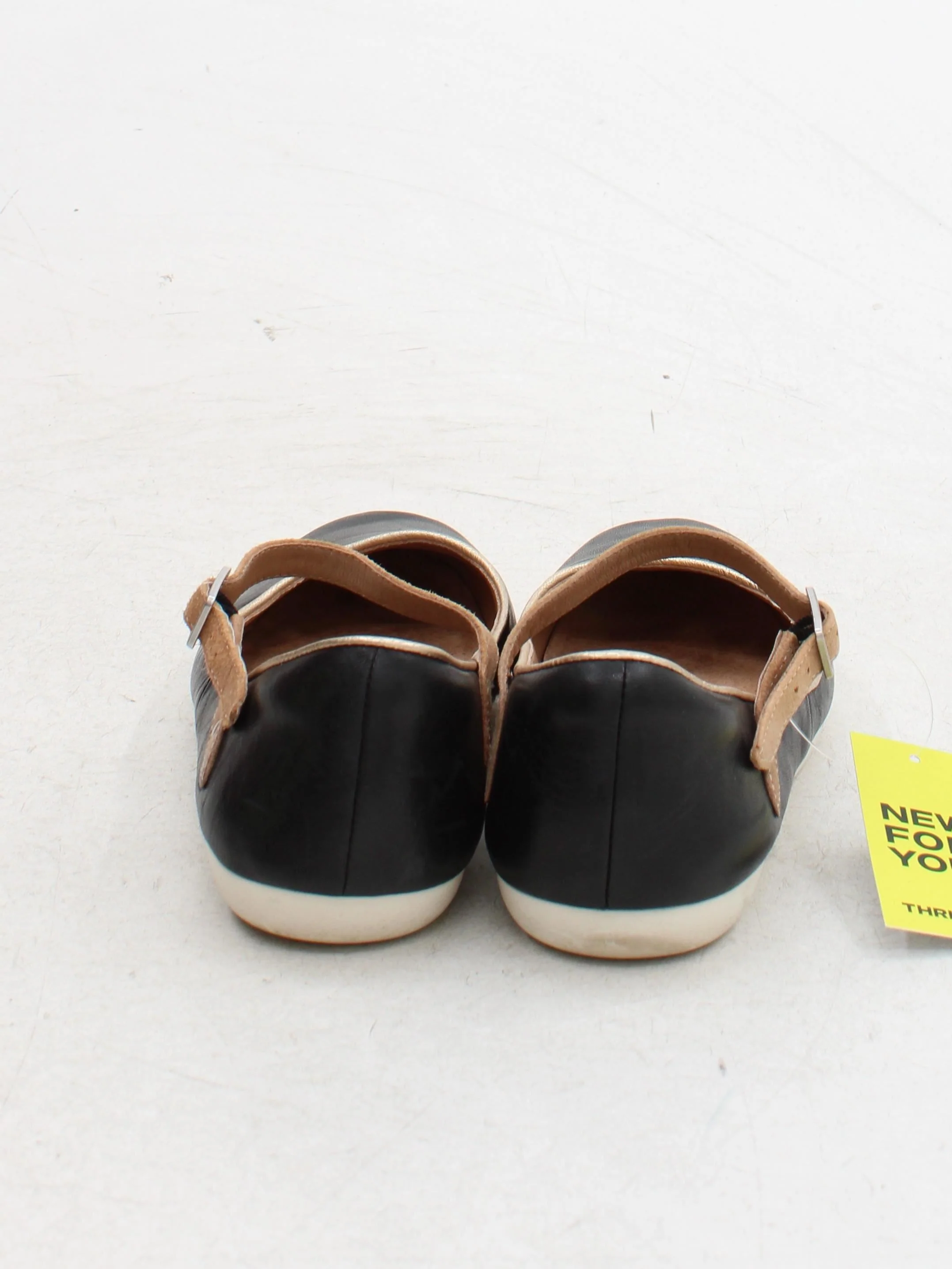 Clarks Women's Flat Shoes UK 6 Black Leather with Suede Mary Jane - Image 3