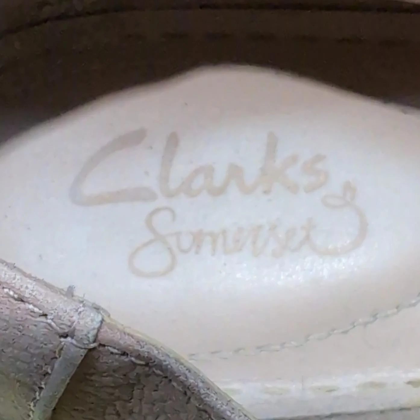 Clarks Women's Flat Shoes UK 7 Pink 100% Suede Mary Jane - Image 8