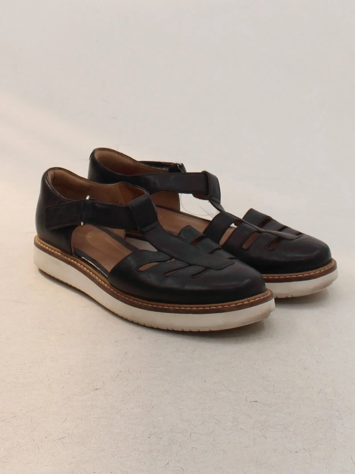 Clarks Women's Sandals UK 4 Black 100% Leather Strappy - Image 4