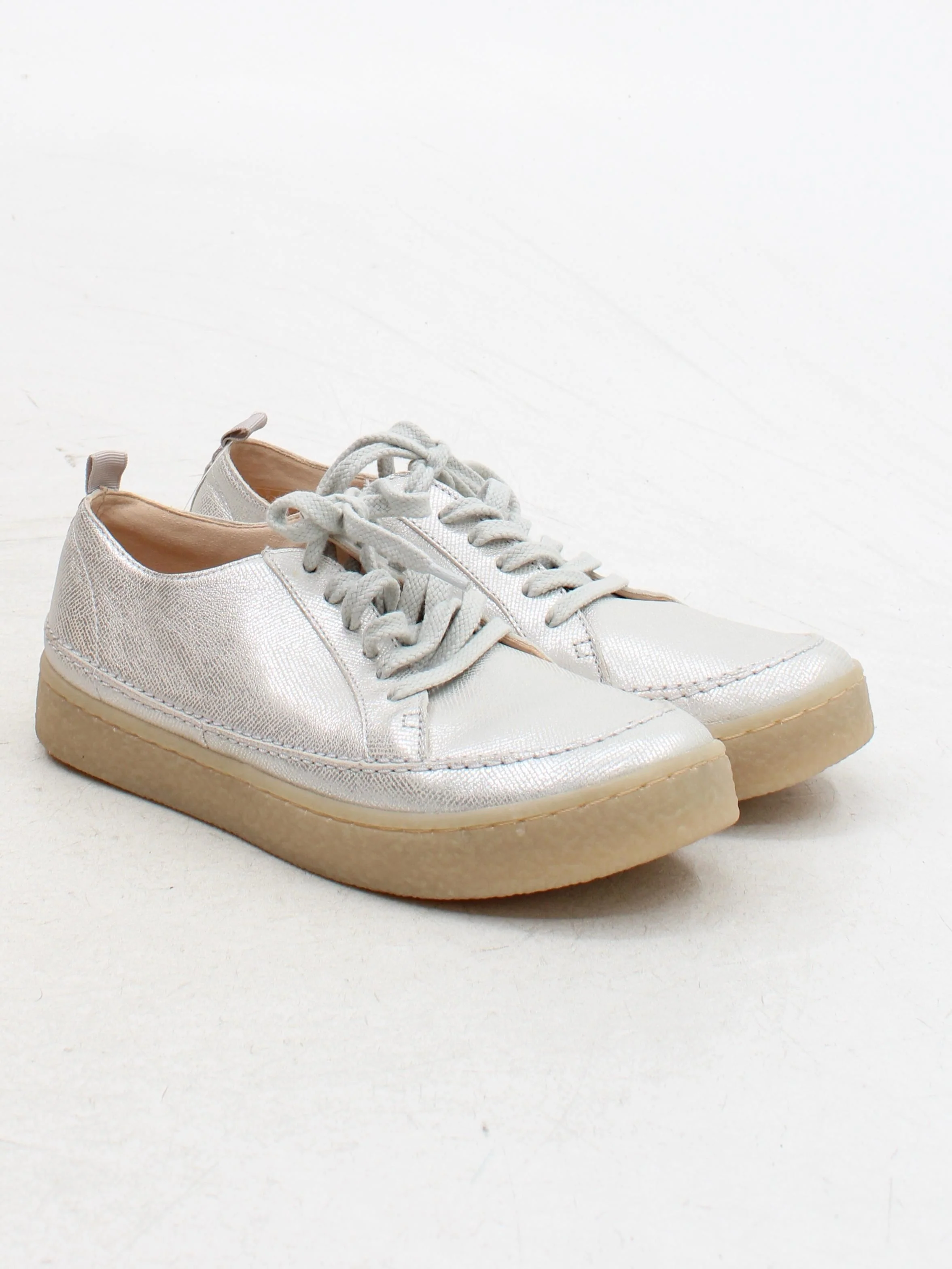 Clarks Women's Trainers UK5.5 in Silver - Image 4