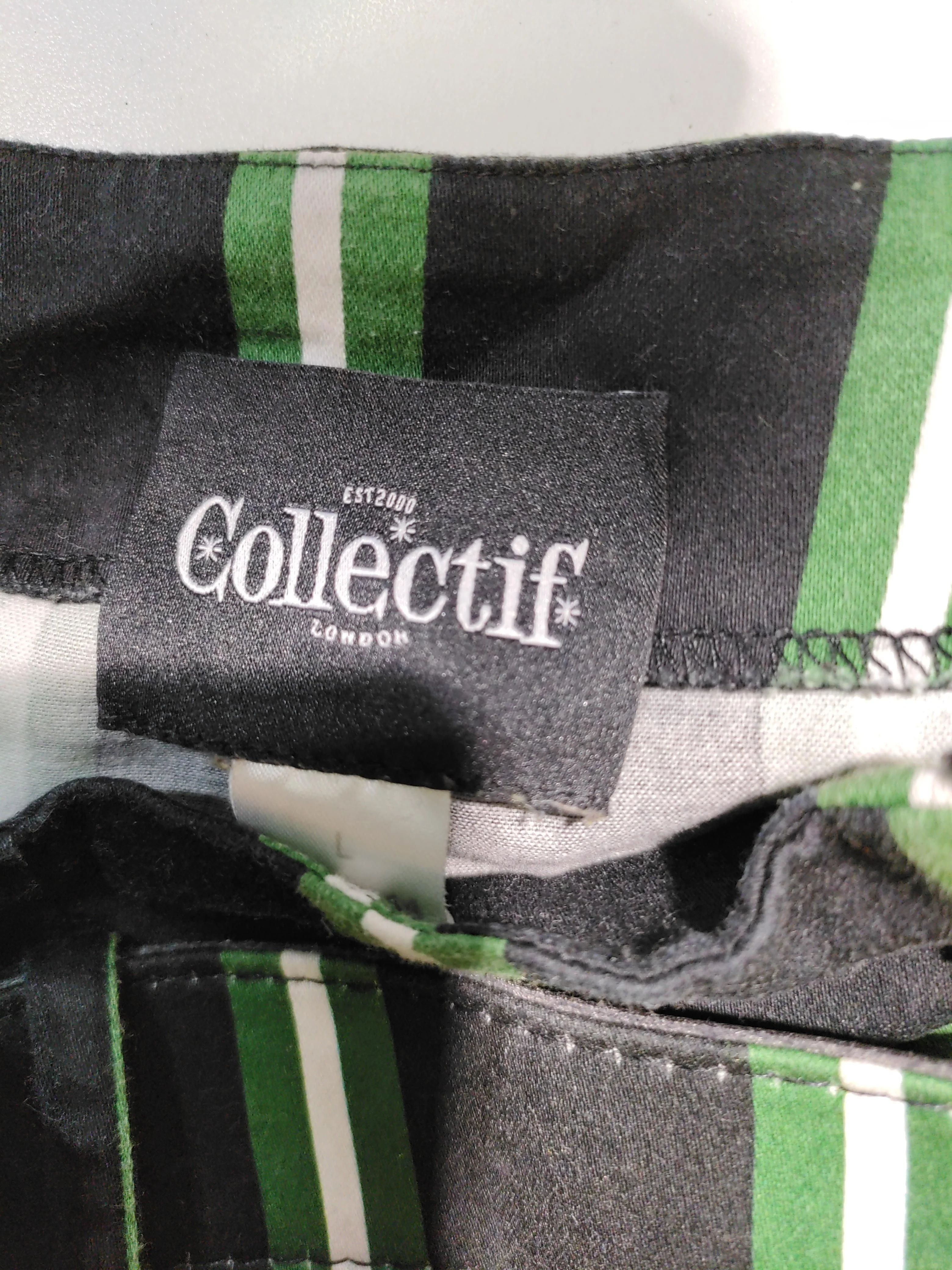 Collectif Women's Trousers UK 14 Black Striped 100% Cotton Tapered Cropped - Image 7