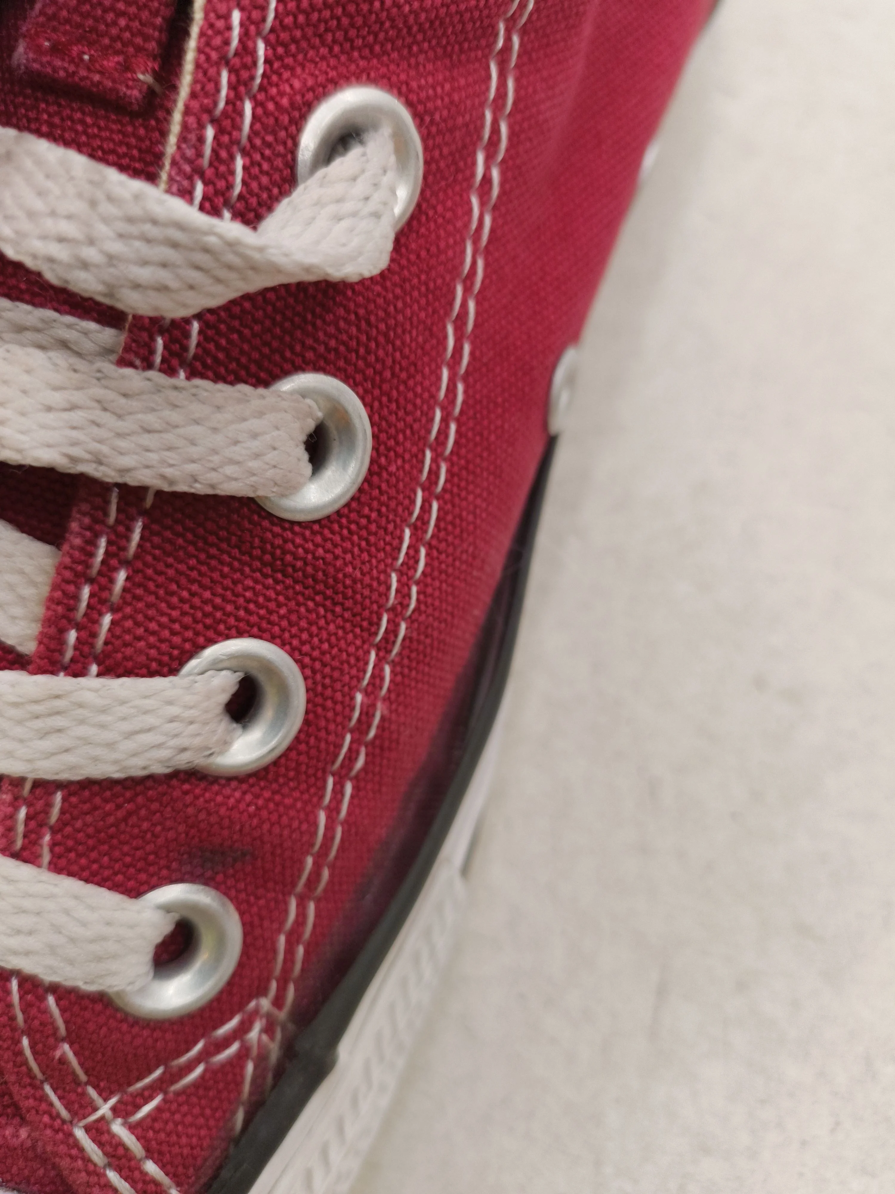 Converse Women's Trainers UK4.5 in Red - Image 9