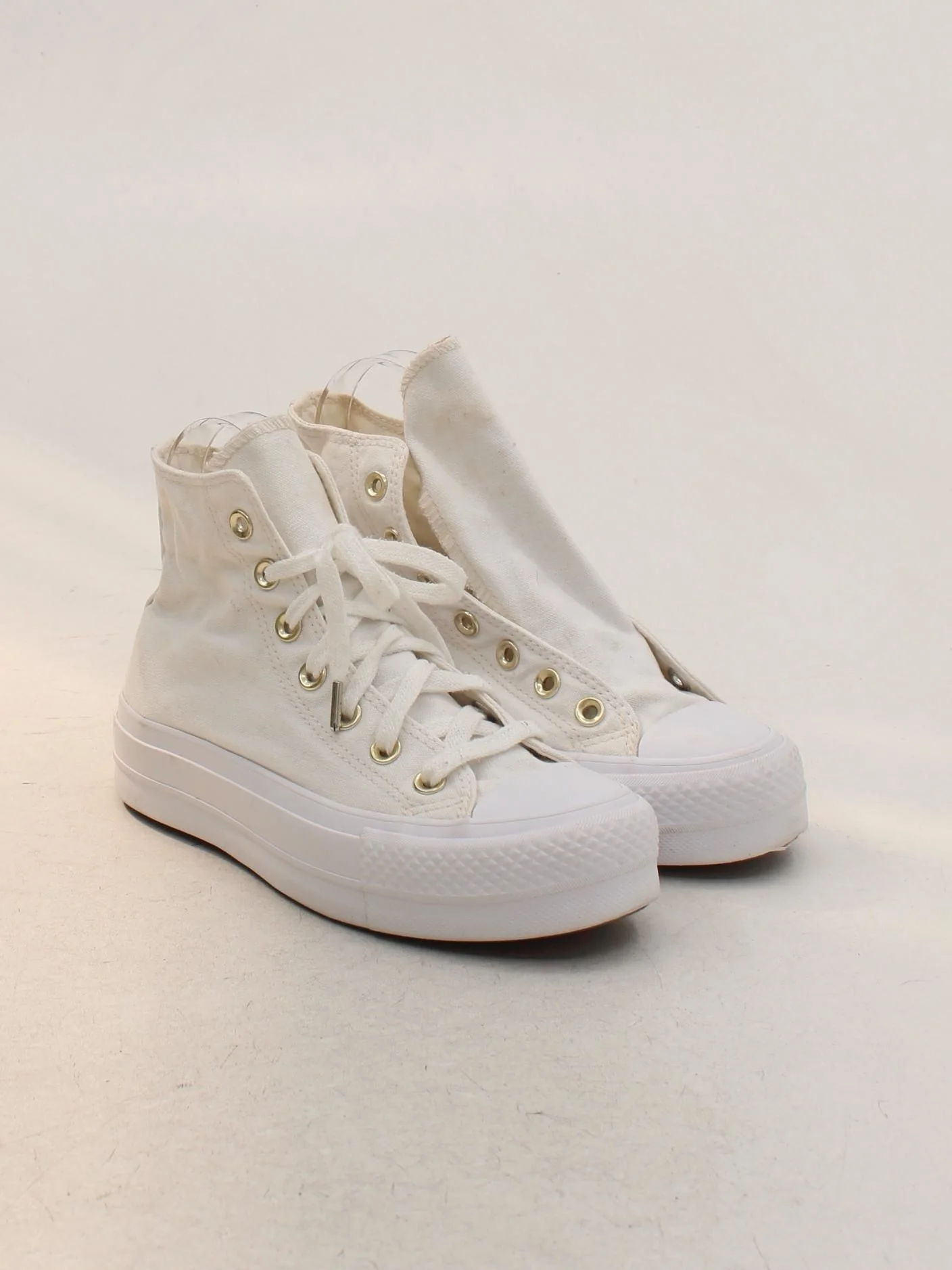 Converse Women's Trainers UK4 in White - Image 4
