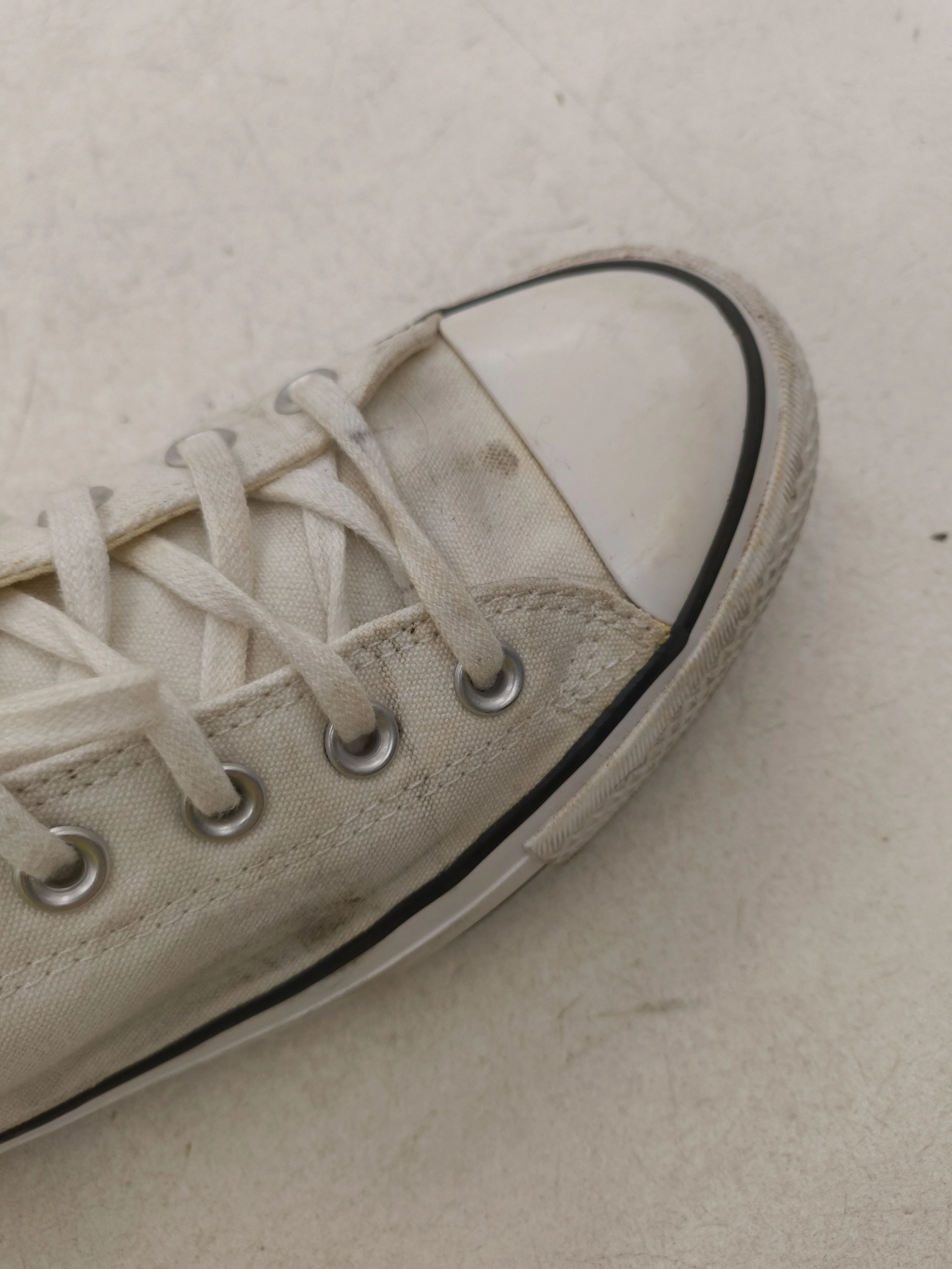 Converse Women's Trainers UK8 in White - Image 9