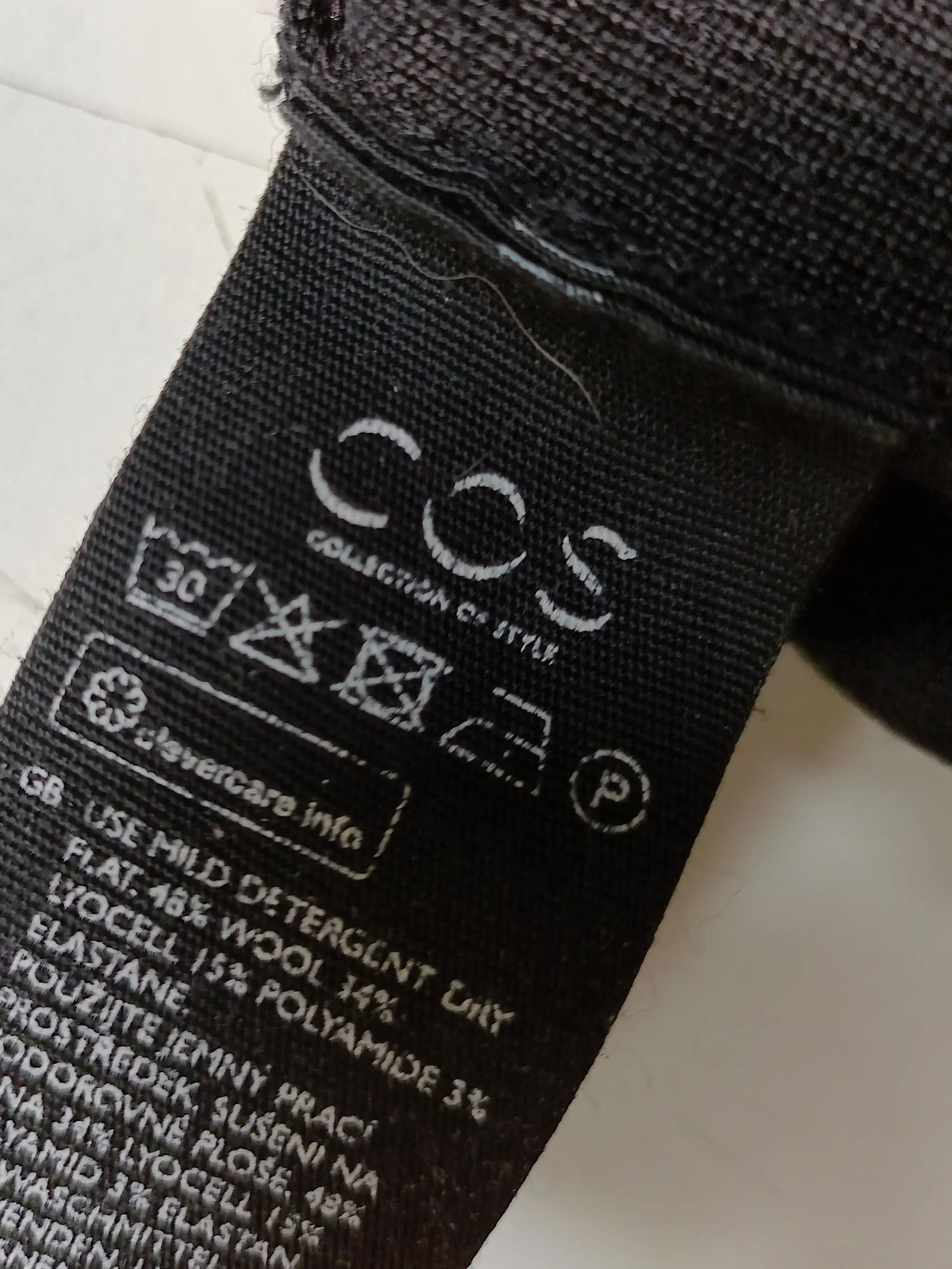 COS Women's Cardigan L Black Wool with Lyocell Modal, Polyamide V-Neck Cardigan - Image 7