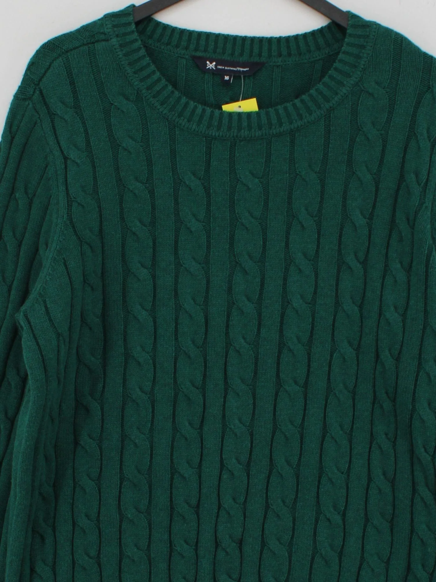 Crew Clothing Company Men's Jumper Chest: 16 in Green Wool - Image 3