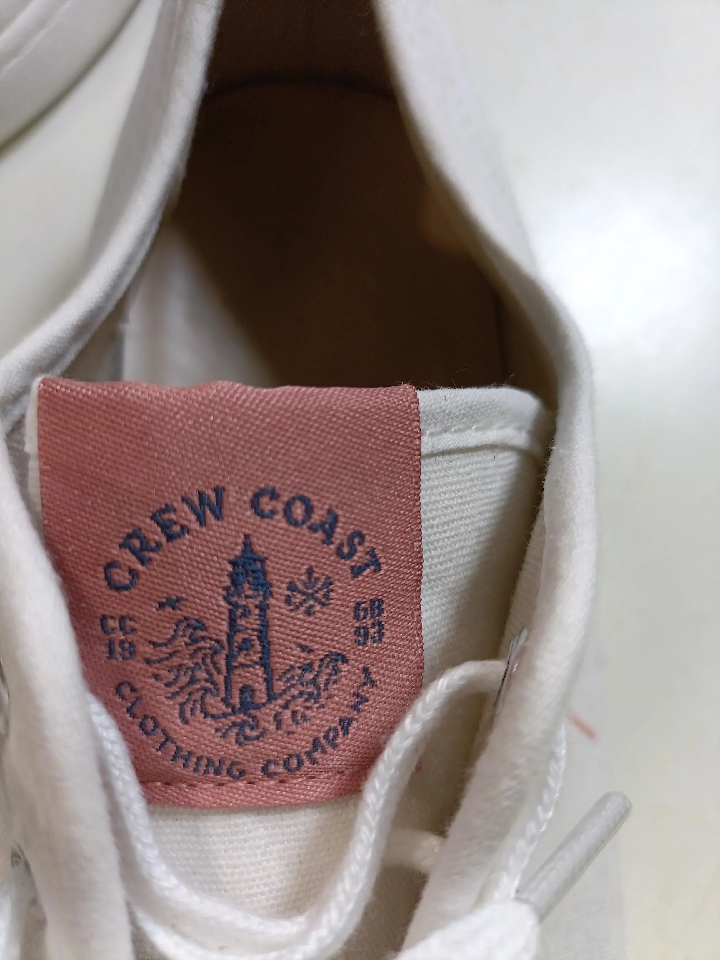 Crew Clothing Company Women's Trainers UK7 in White - Image 9