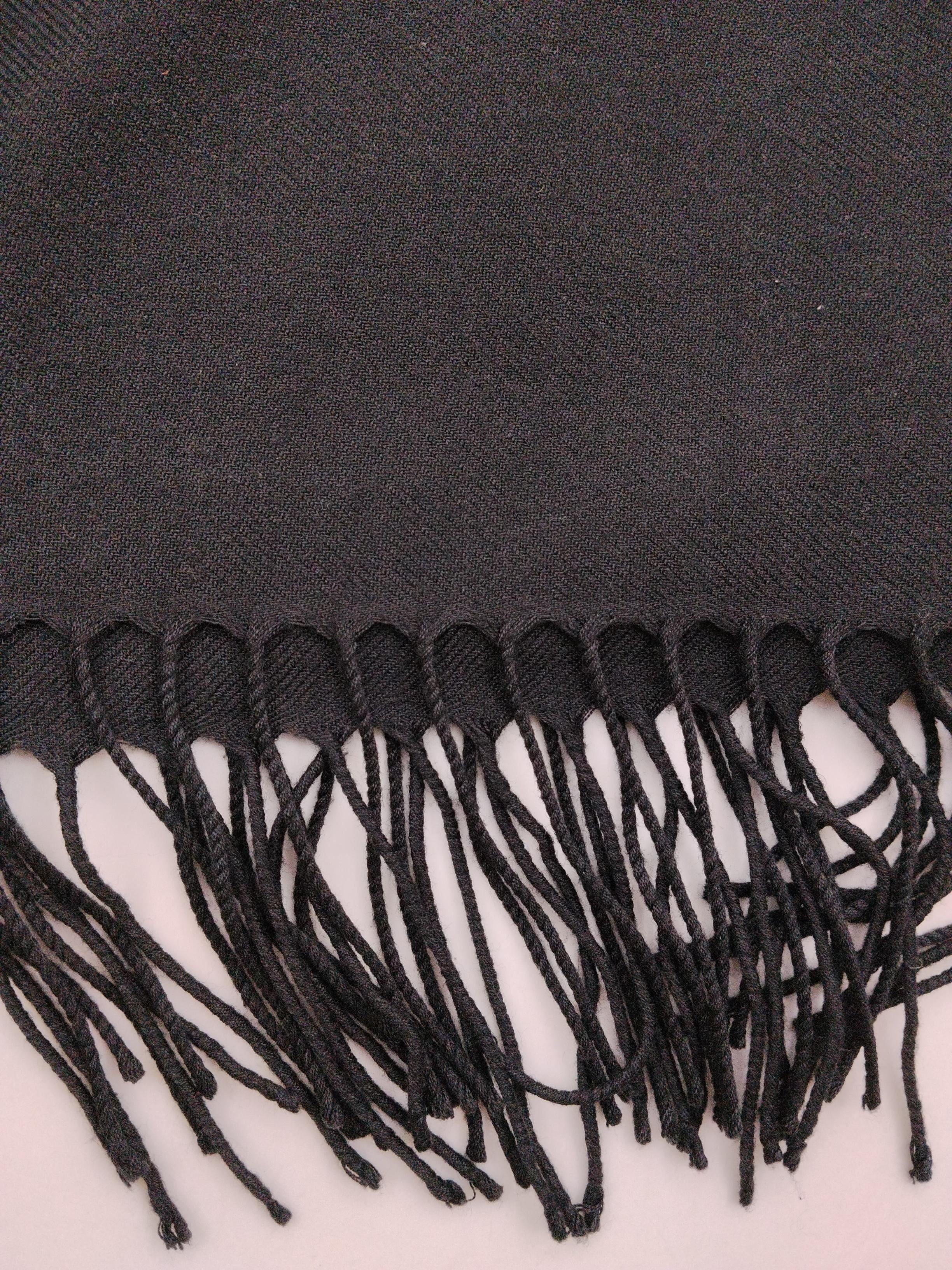 David Jones Men's Scarf Black Polyester with Rayon Scarf - Image 4