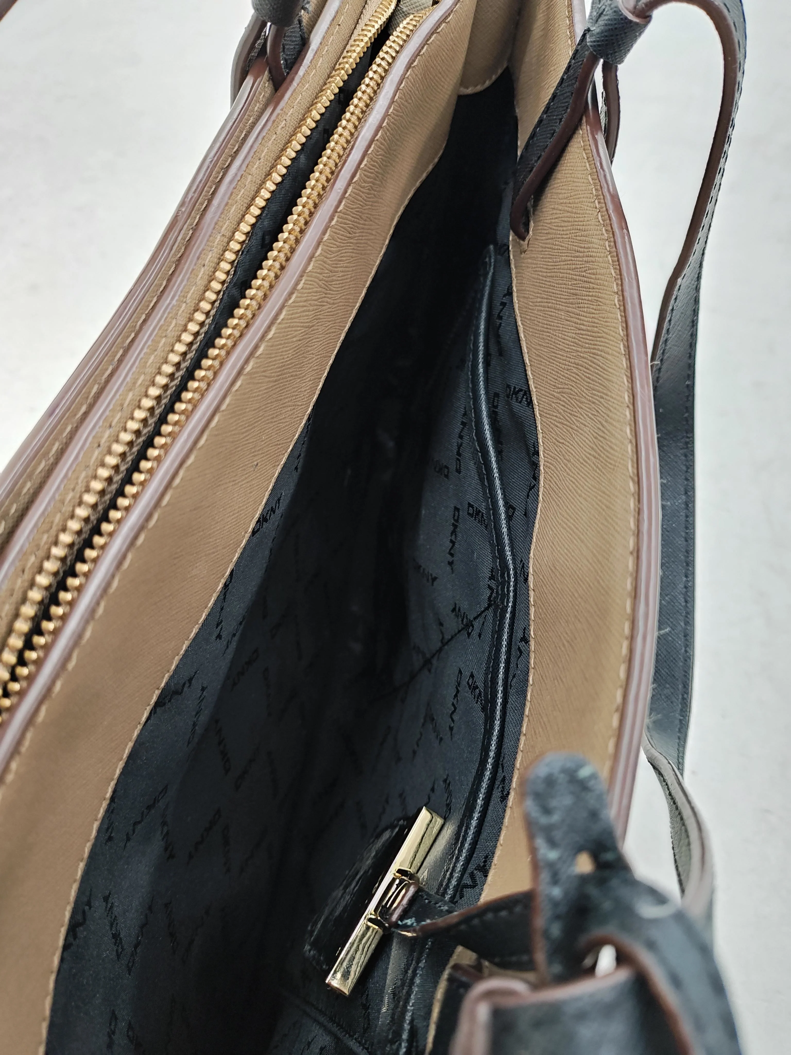 DKNY Women's Bag Tan 100% Faux Leather Tote - Image 4