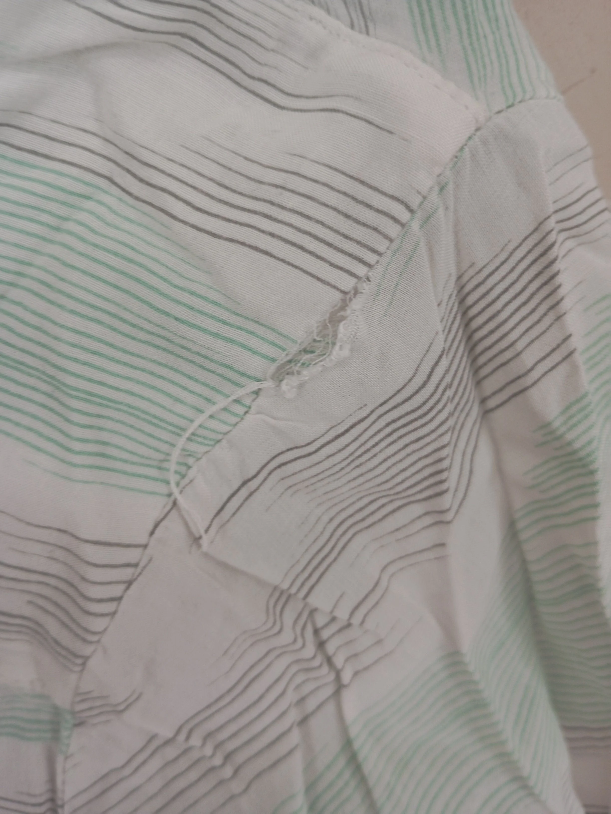 DKNY Women's Shirt L White 100% Viscose Long Sleeve Collared Basic - Image 5